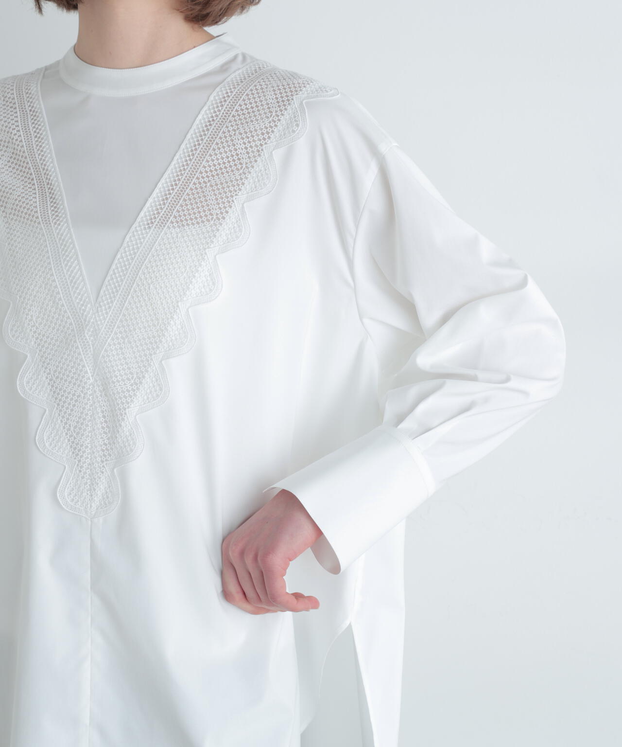 レース切り替えブラウス