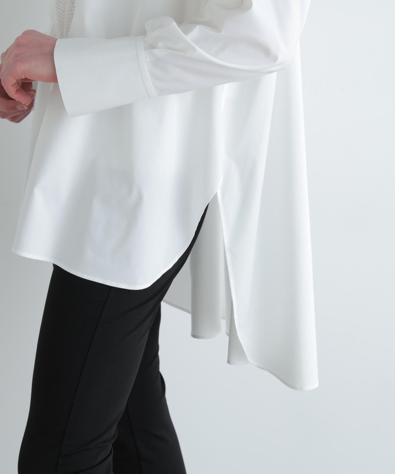 レース切り替えブラウス