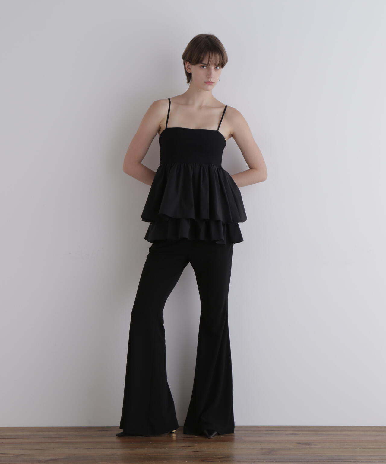 フリルキャミソール