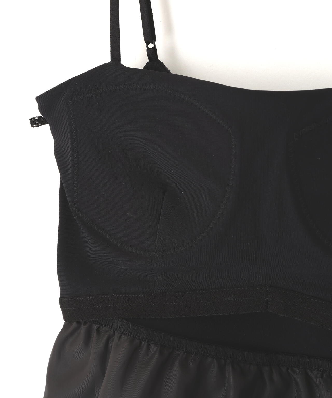 フリルキャミソール