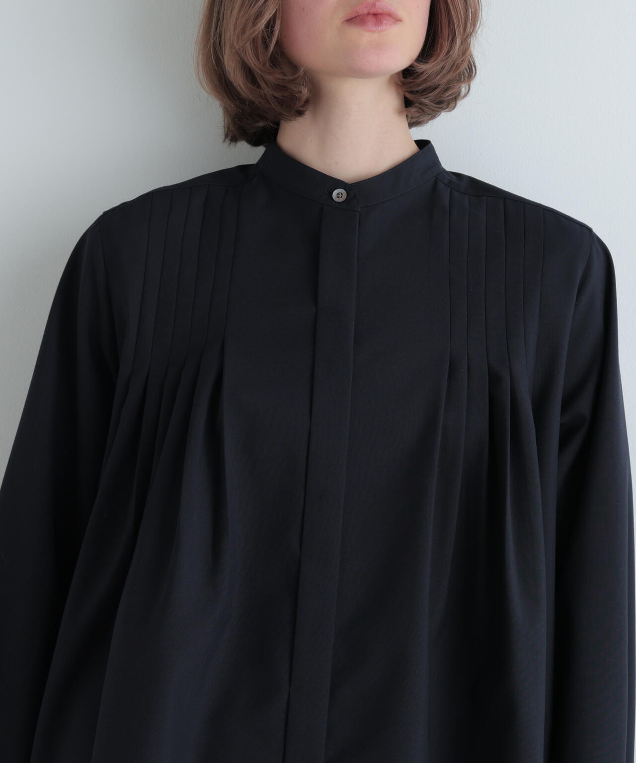 ライトウールボリュームブラウス