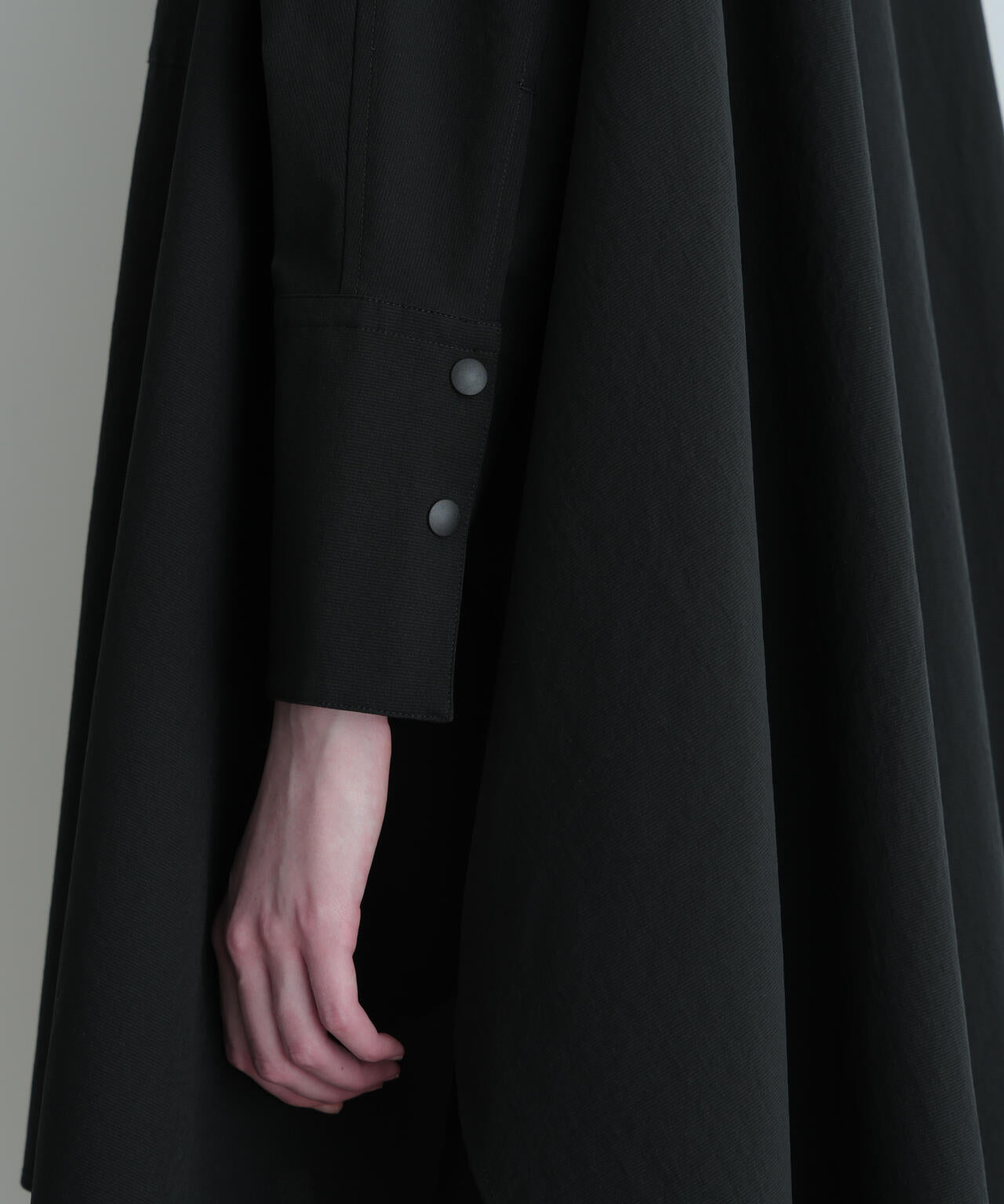 LE PHIL SPORTS》クールドットオーバーブラウス | LE PHIL（ル フィル