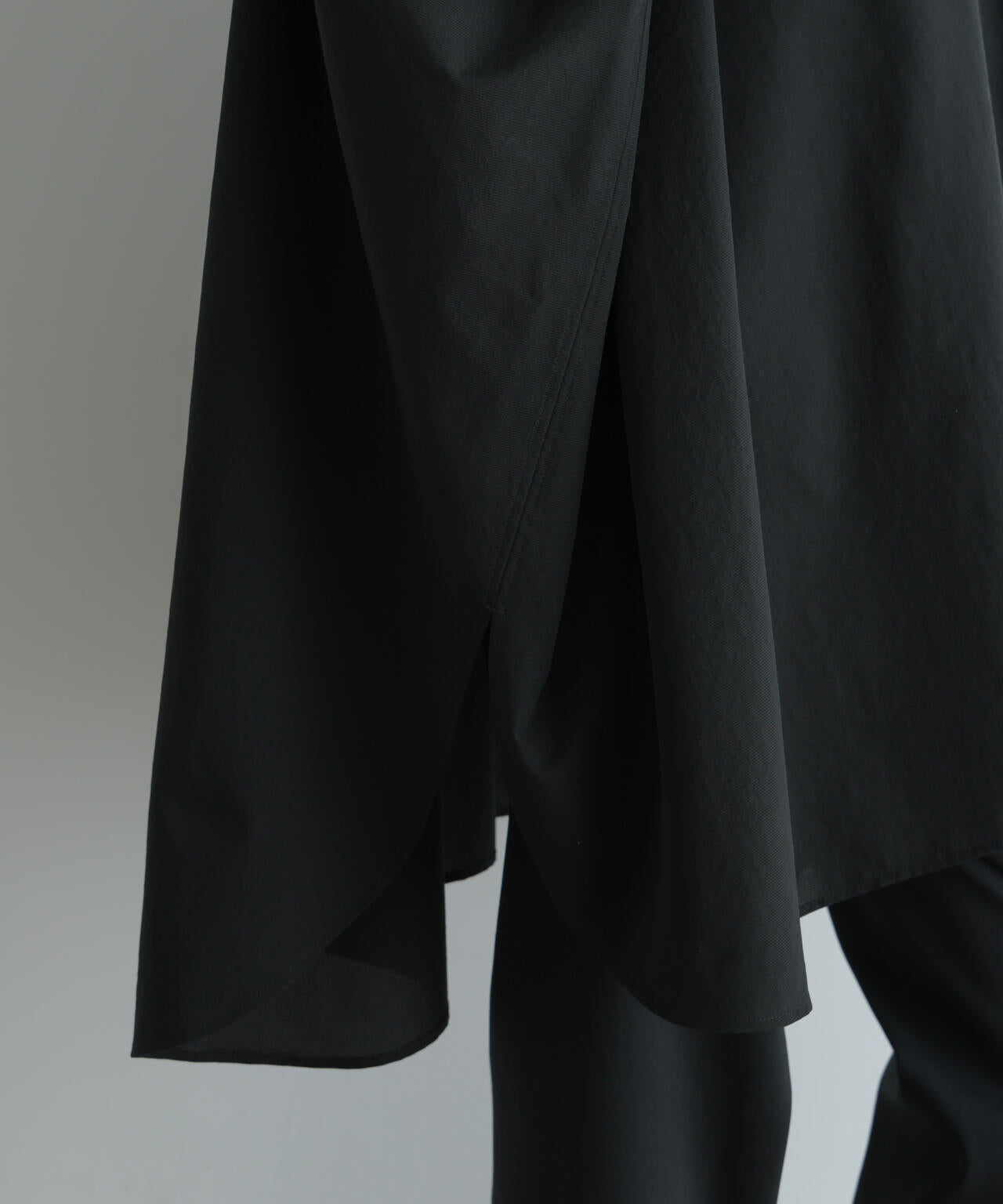 LE PHIL SPORTS》クールドットオーバーブラウス | LE PHIL（ル フィル