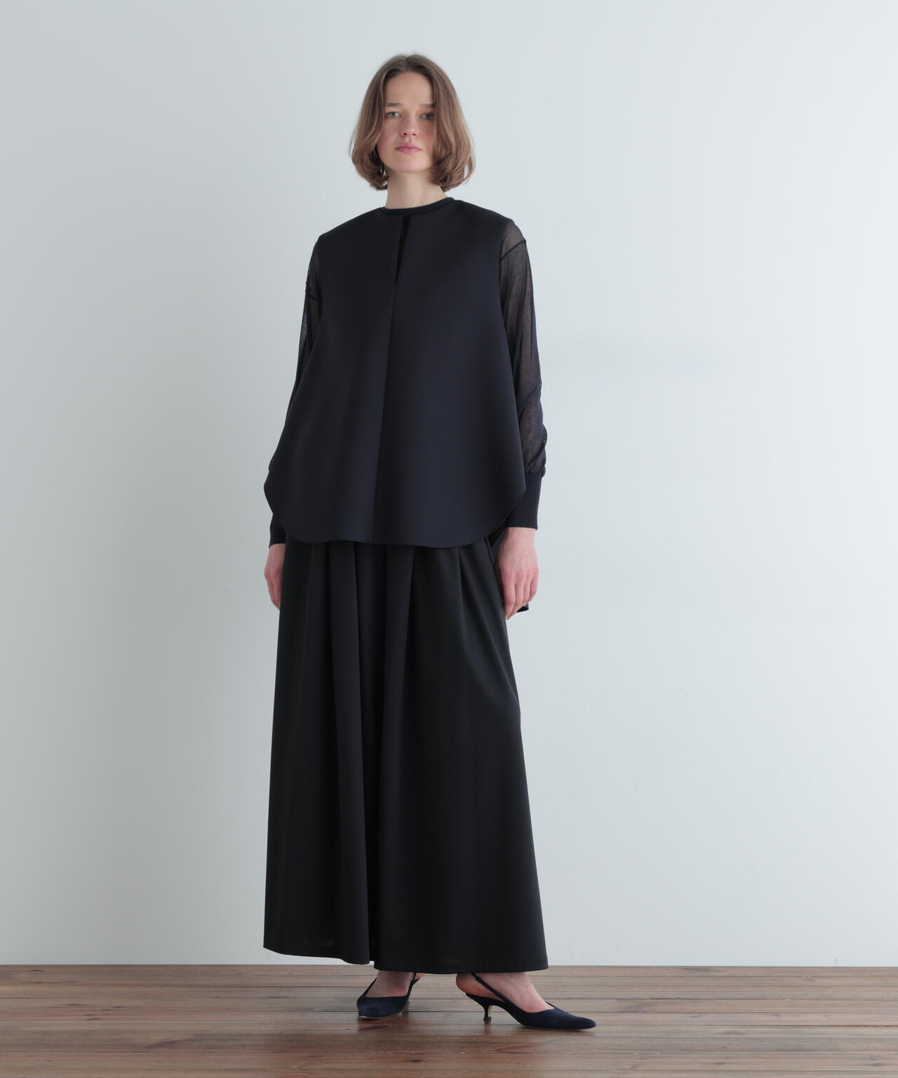 ★LE PHIL ルフィル ライトボンディングノースリーブジレブラウス★ ライトボンディングノースリーブジレブラウス | LE PHIL（ル フィル