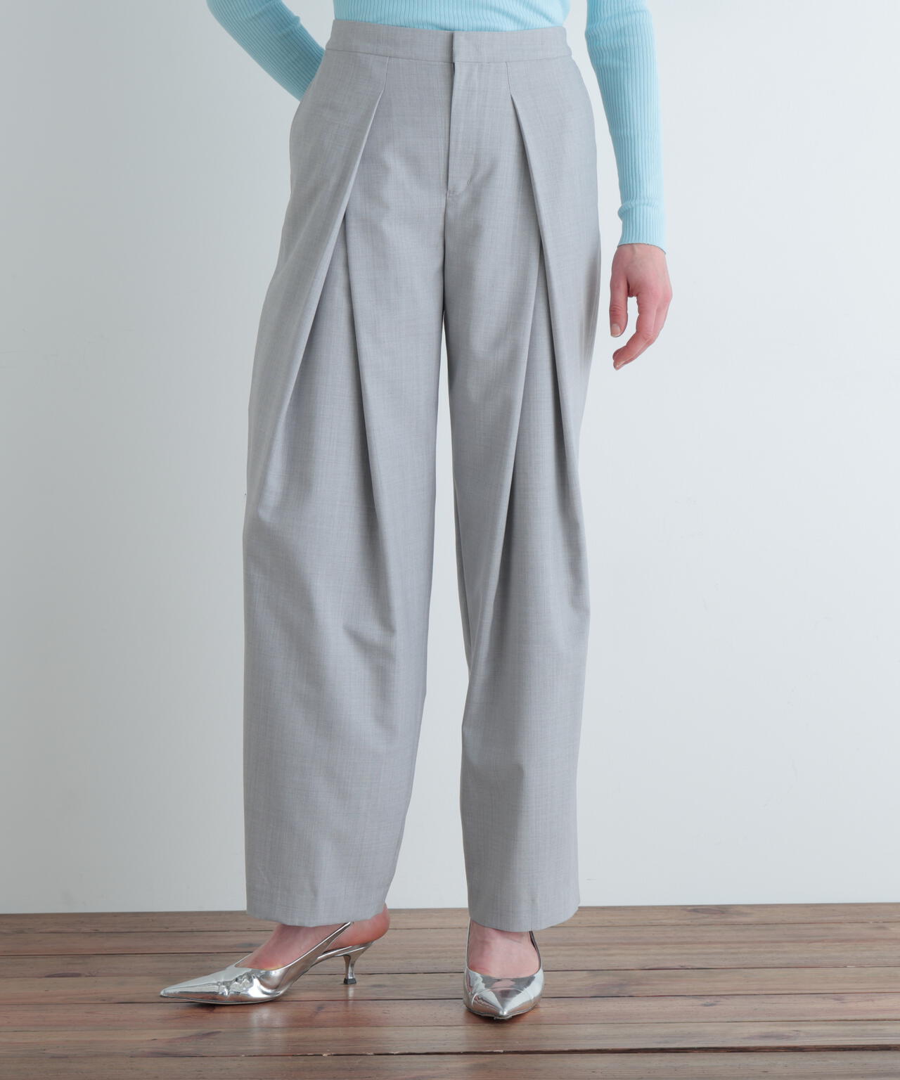 ライトウールワイドパンツ