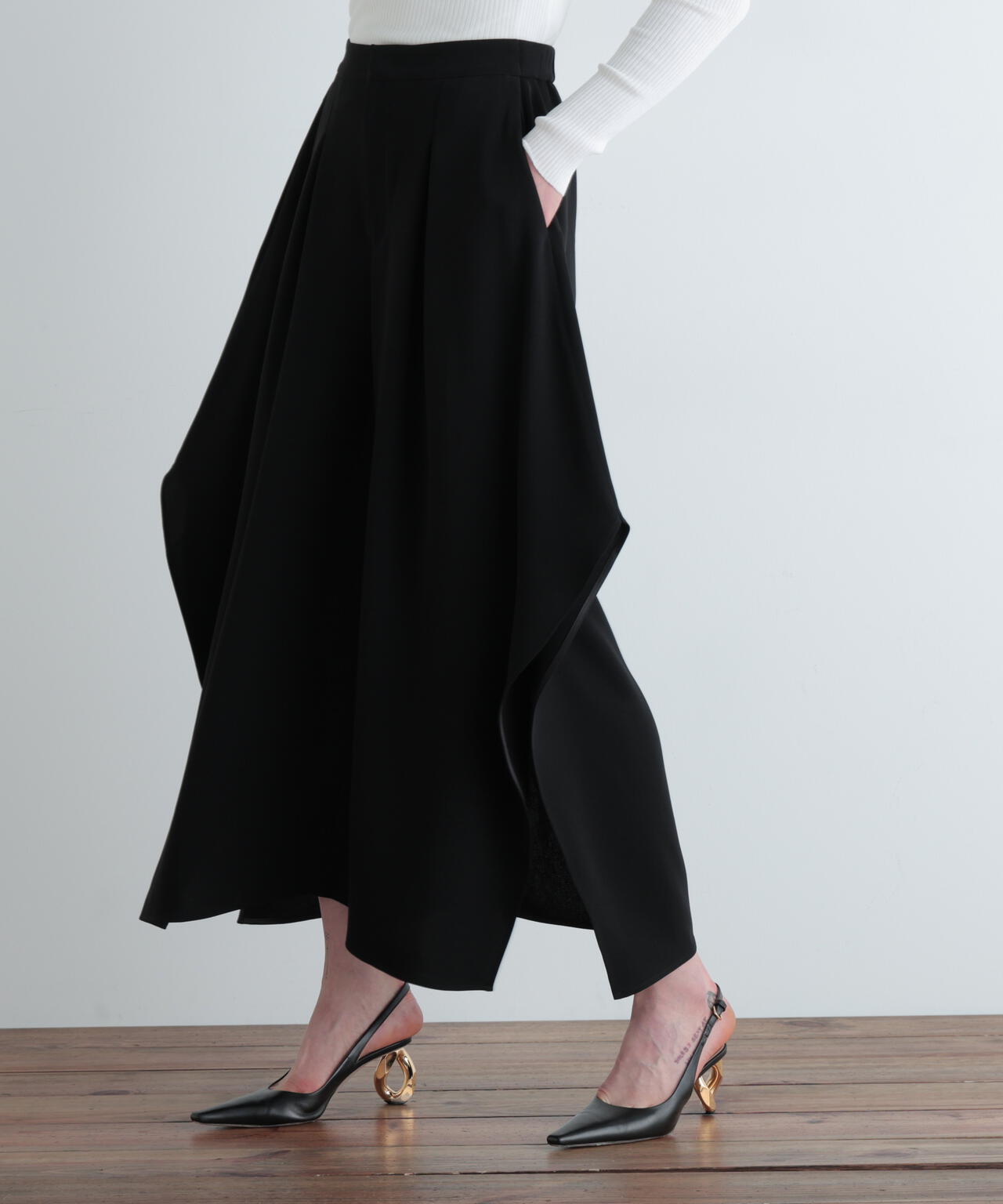 ダブルクロススクエアパンツ