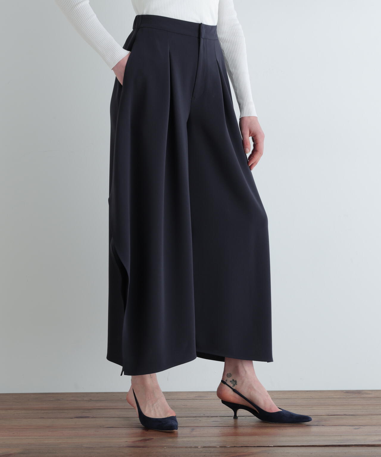 ダブルクロススクエアパンツ