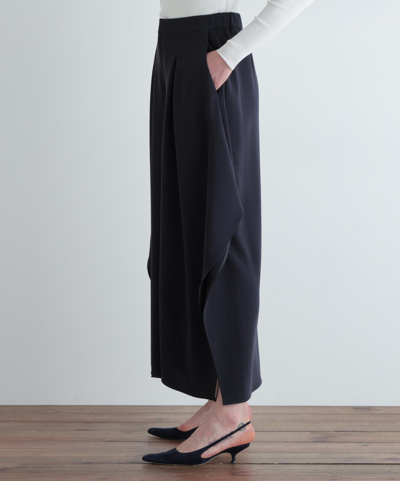 ダブルクロススクエアパンツ