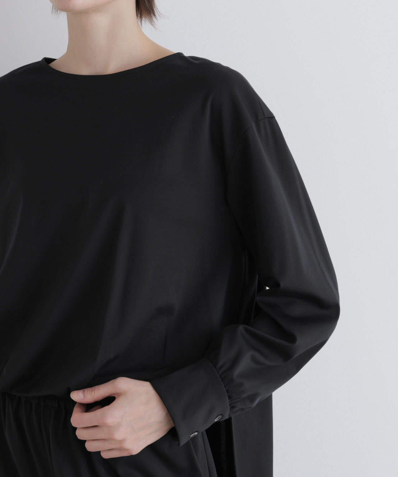 175cm B:80 W:60 H:89 着用サイズ：1