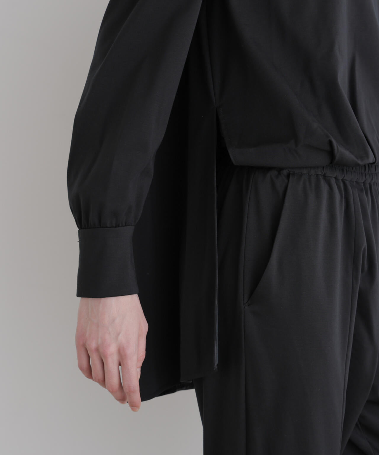 175cm B:80 W:60 H:89 着用サイズ：1