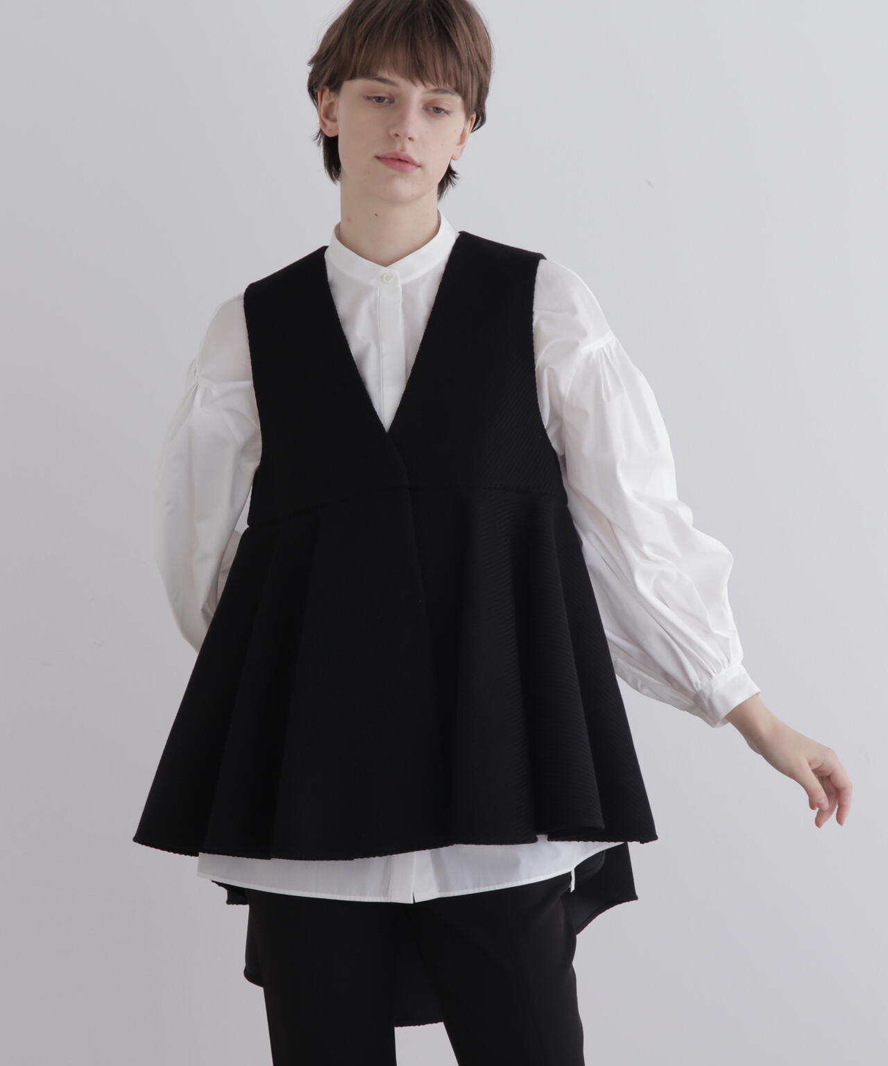 ツイードVネックジレ