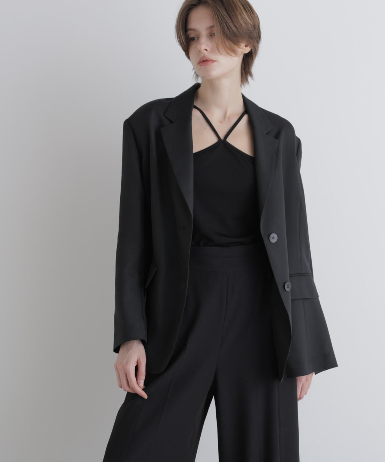 175cm B:80 W:60 H:89 着用サイズ：F