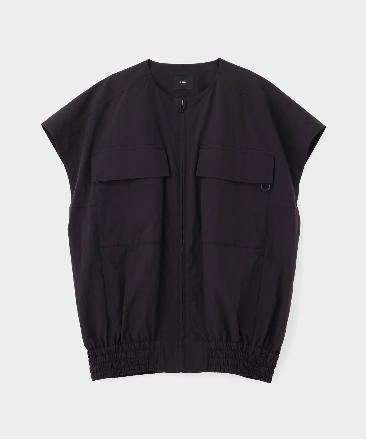 《LE PHIL SPORTS》ライトシェルタフタノースリーブジャケット