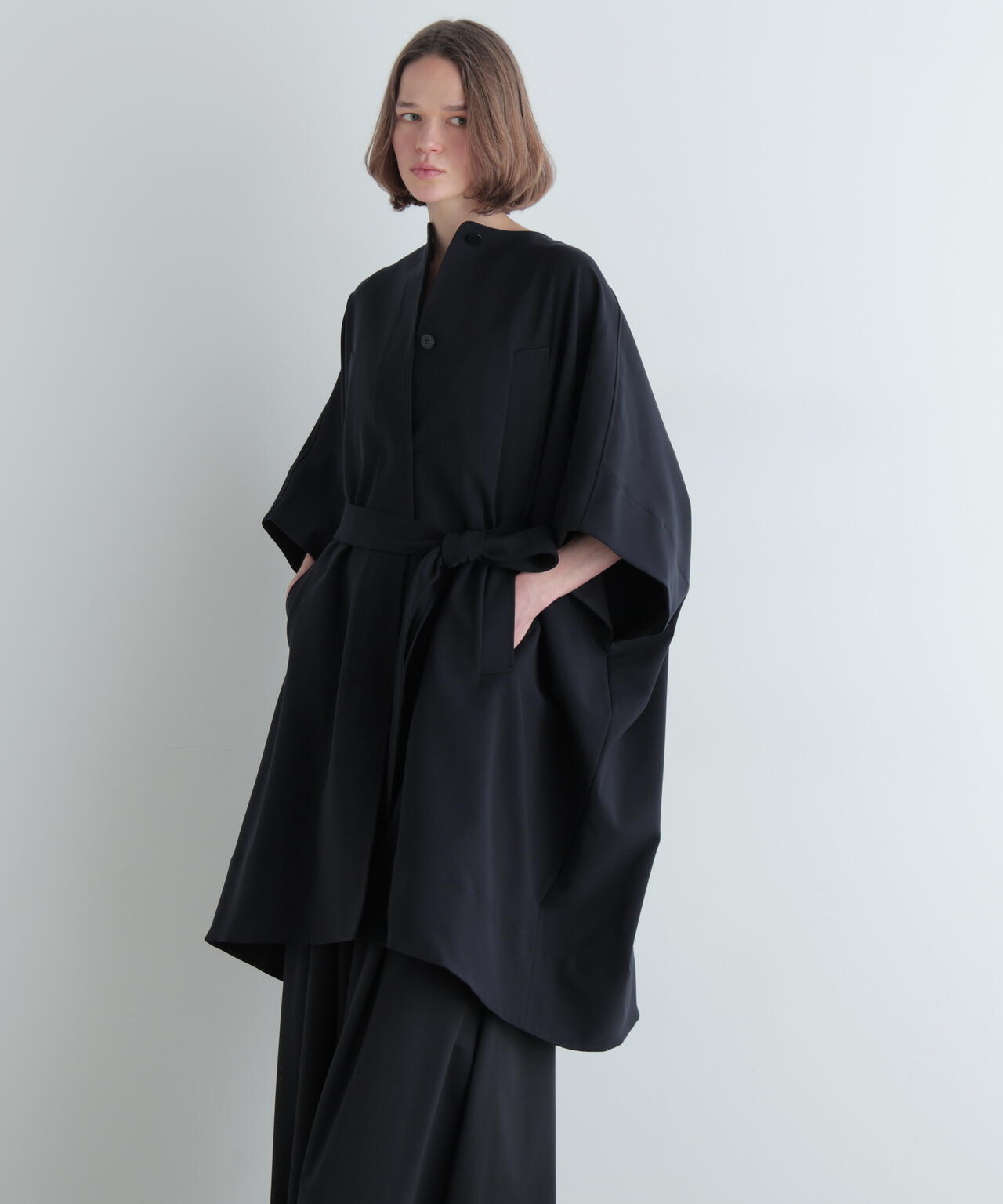 ダブルクロスケープコート