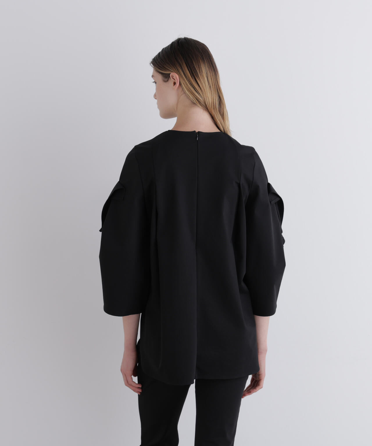 ハイストレッチポンチカットソー | LE PHIL（ル フィル） ｜【公式