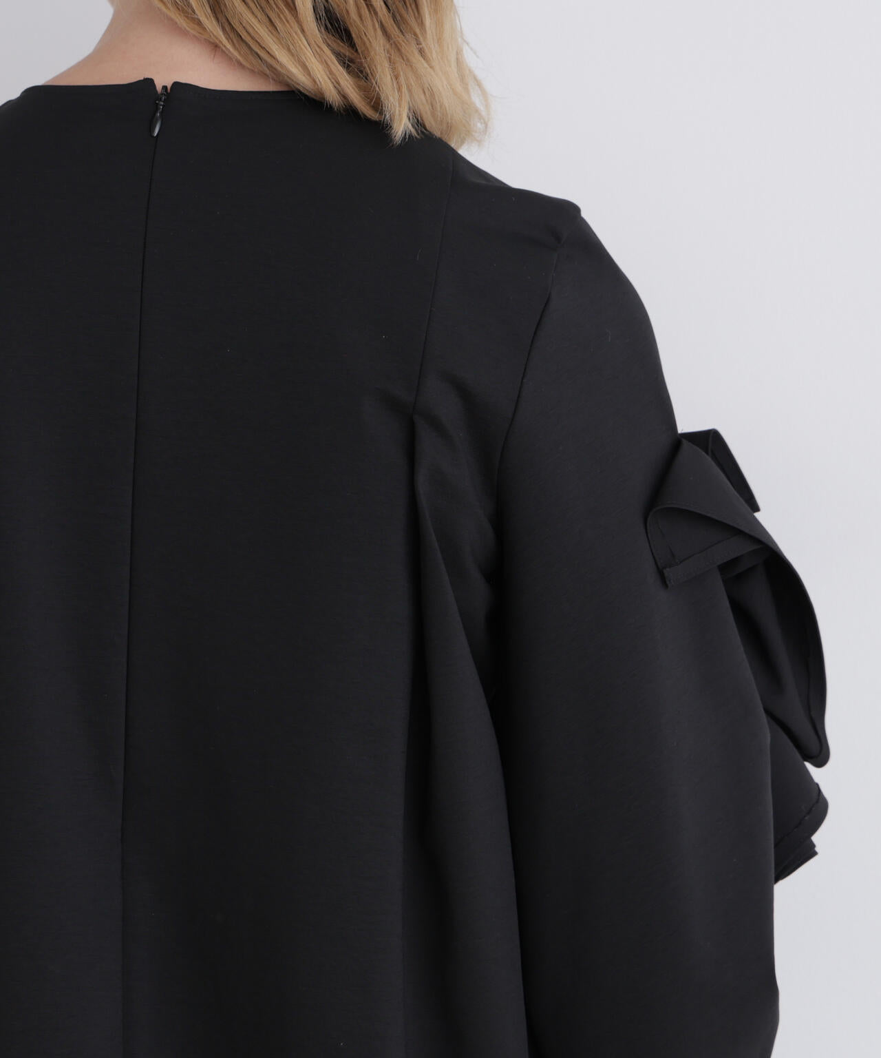 ハイストレッチポンチカットソー | LE PHIL（ル フィル） ｜【公式