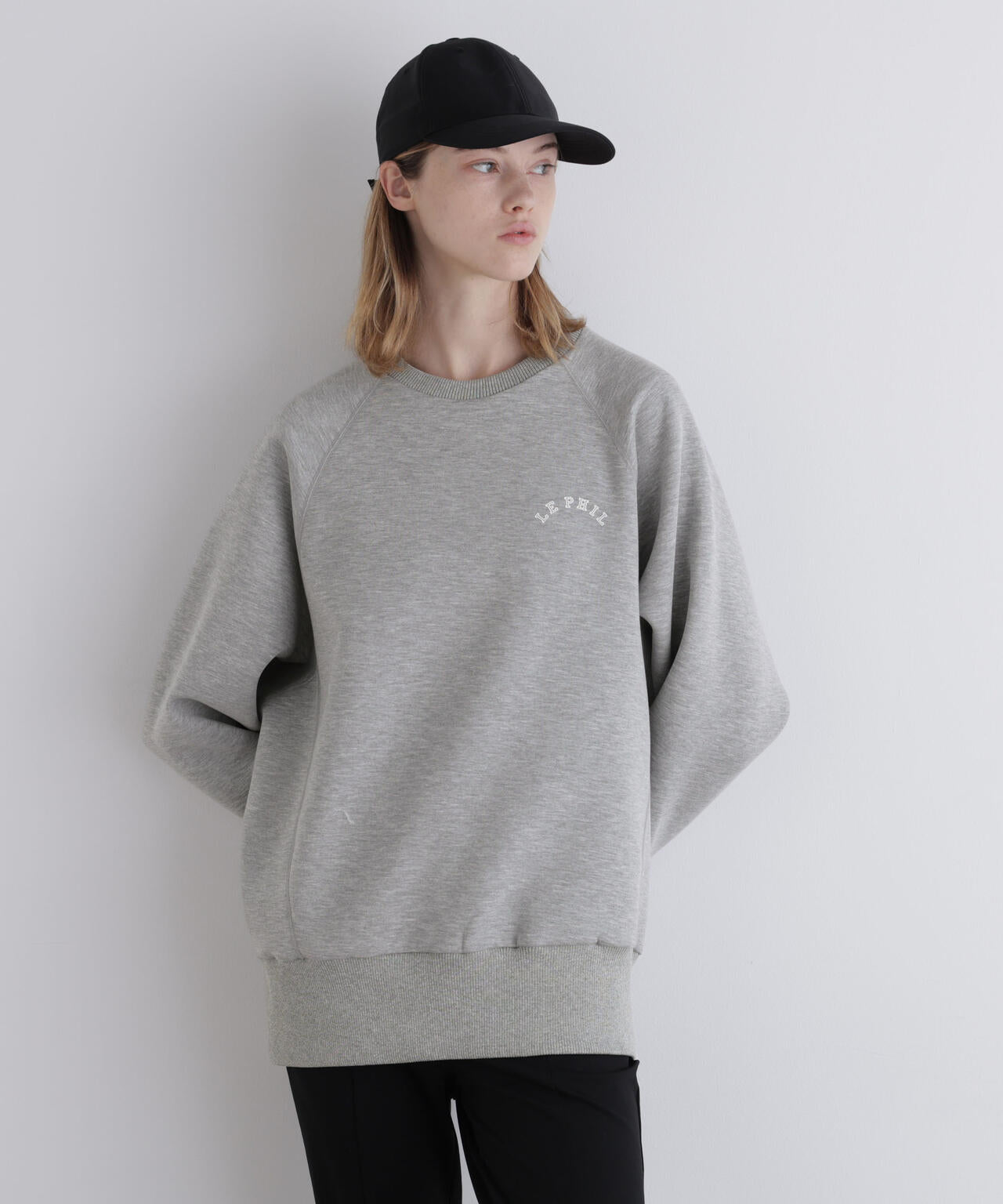 LE PHIL SPORTS》ダンボールオーバーサイズプルオーバー | LE PHIL（ル