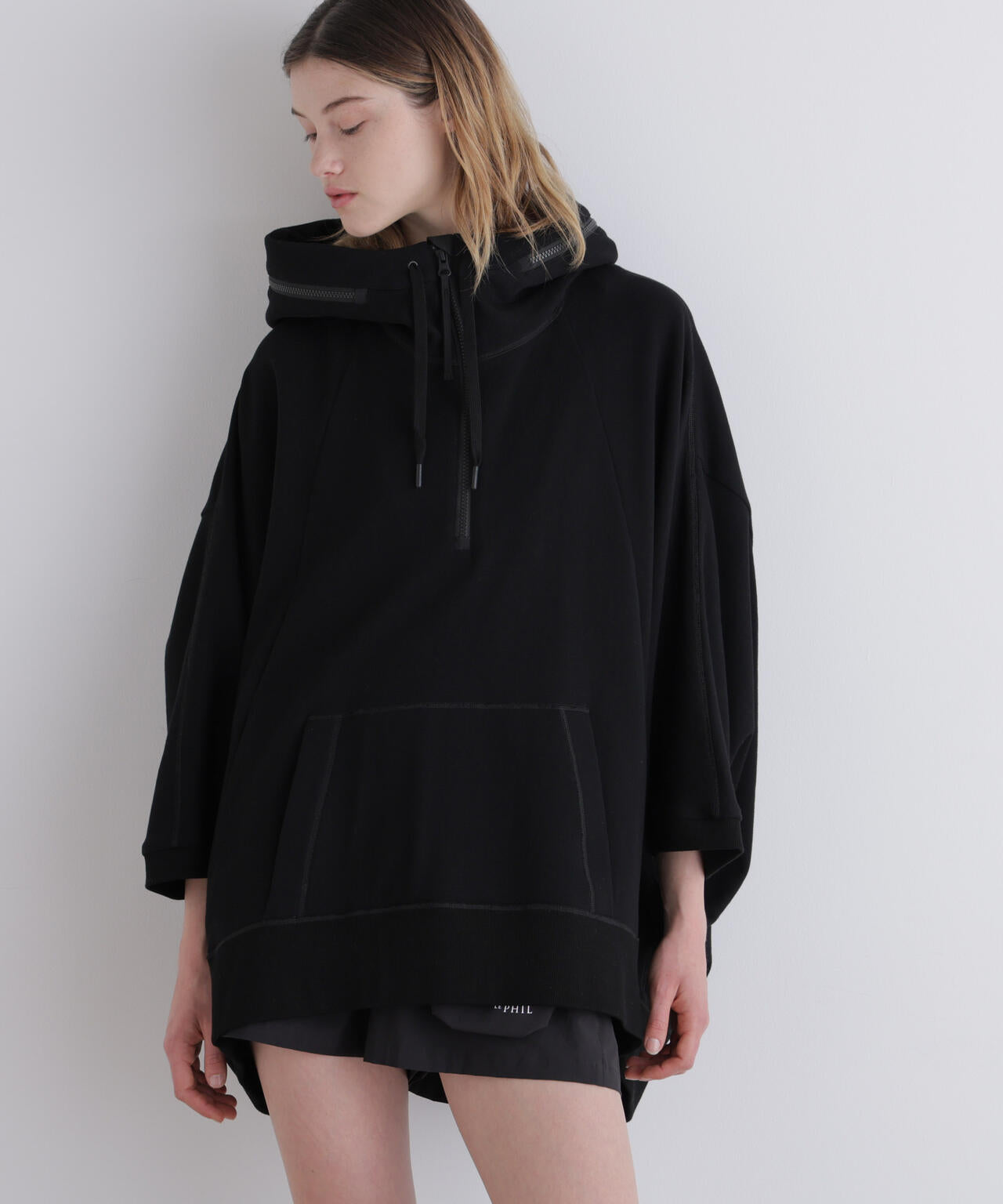 LE PHIL SPORTS》ミニ裏毛ポンチョ | LE PHIL（ル フィル） ｜【公式