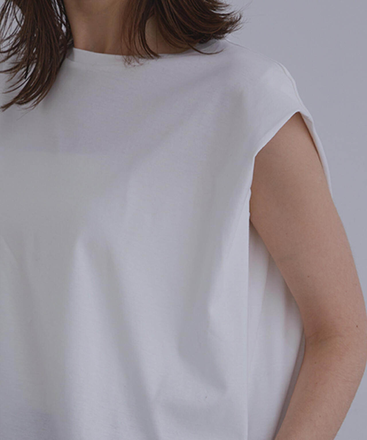 シルキースムースノースリーブT