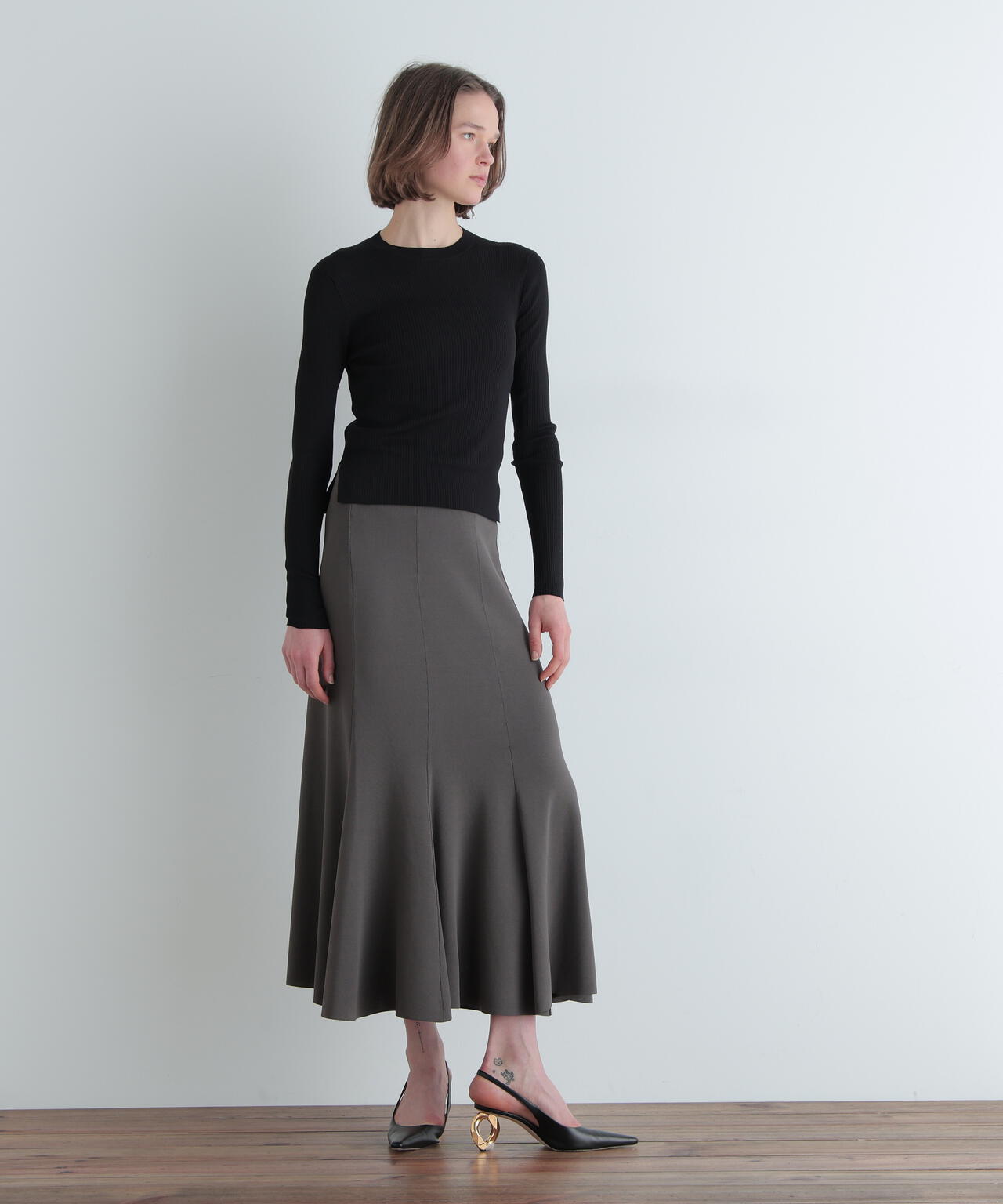 長袖シアーニット