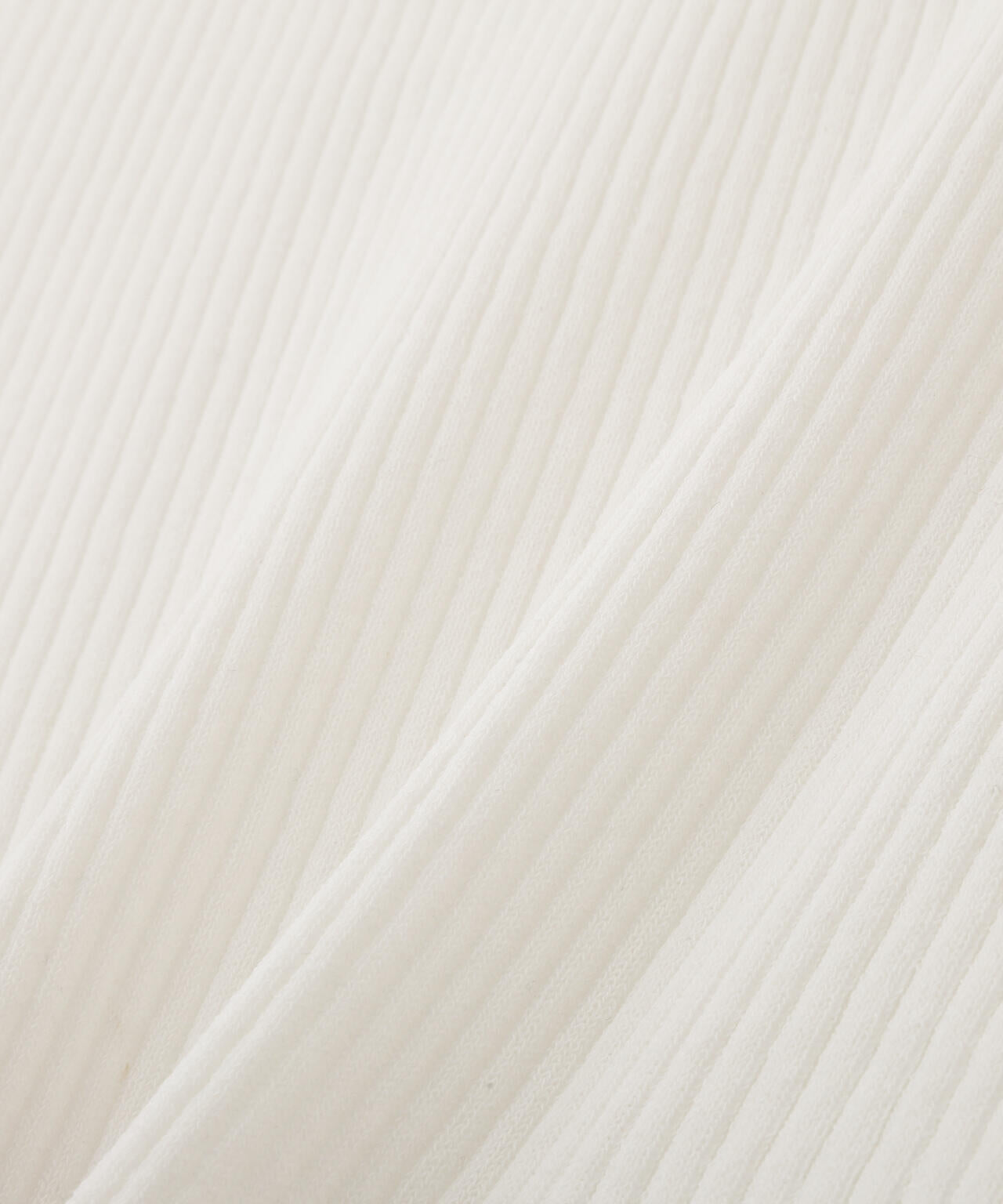 長袖シアーニット