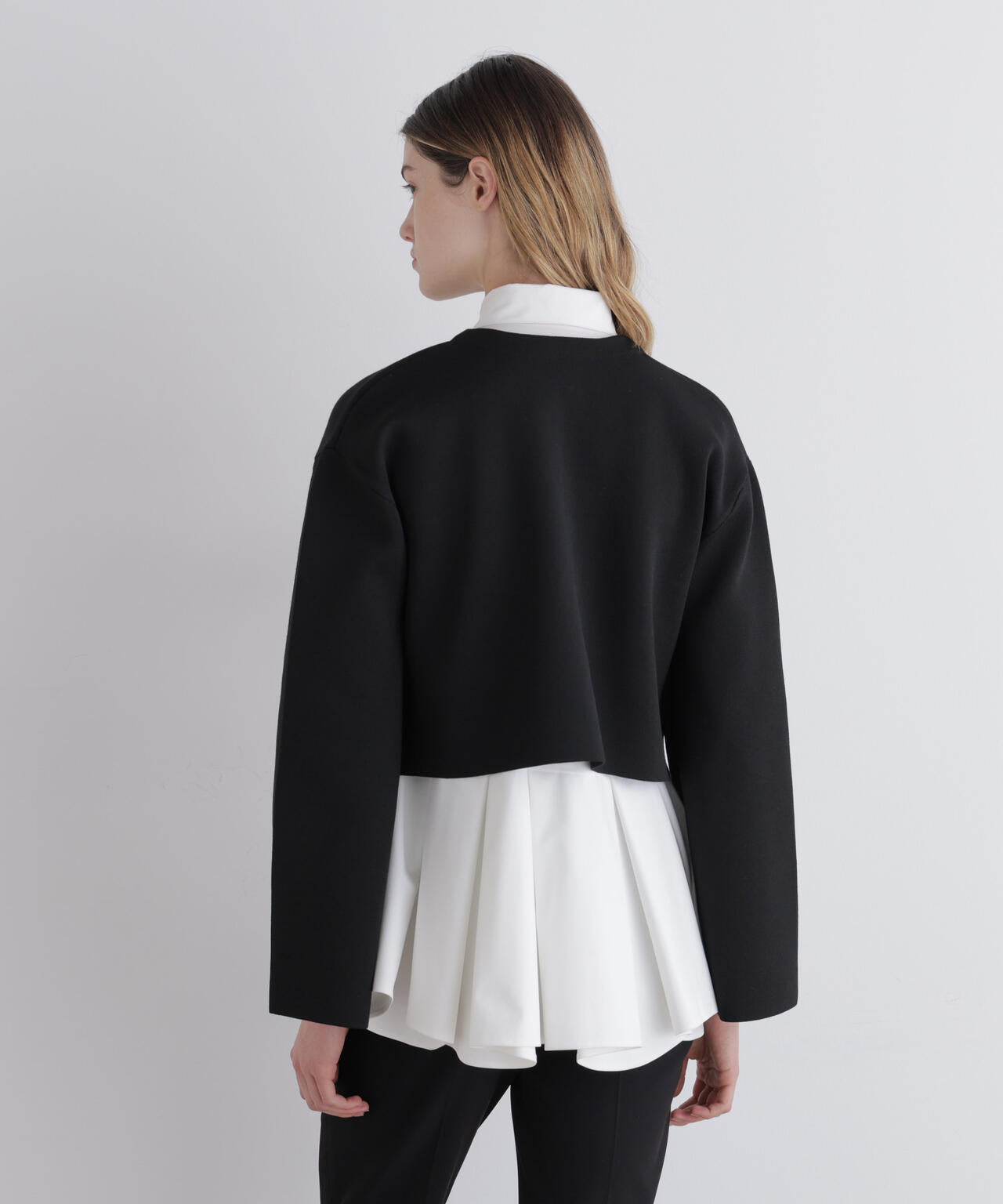 ショートニットプルオーバー