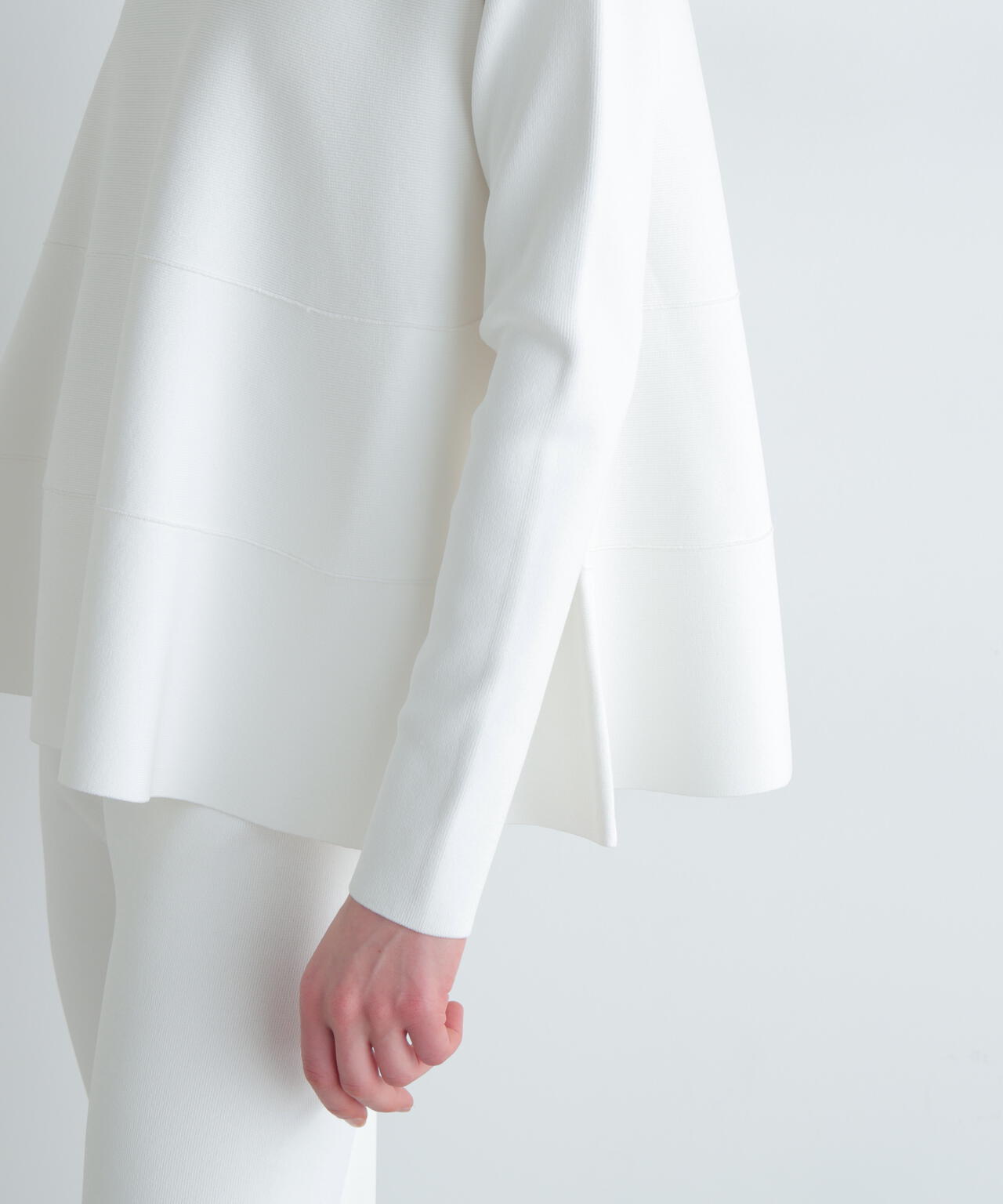 ＶＩＳニットプルオーバー