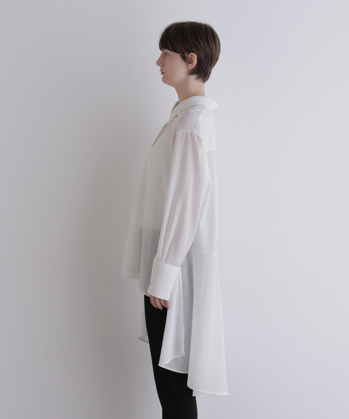 身長173ｃｍ　Ｂ81　Ｗ61　Ｈ89 着用サイズ：F