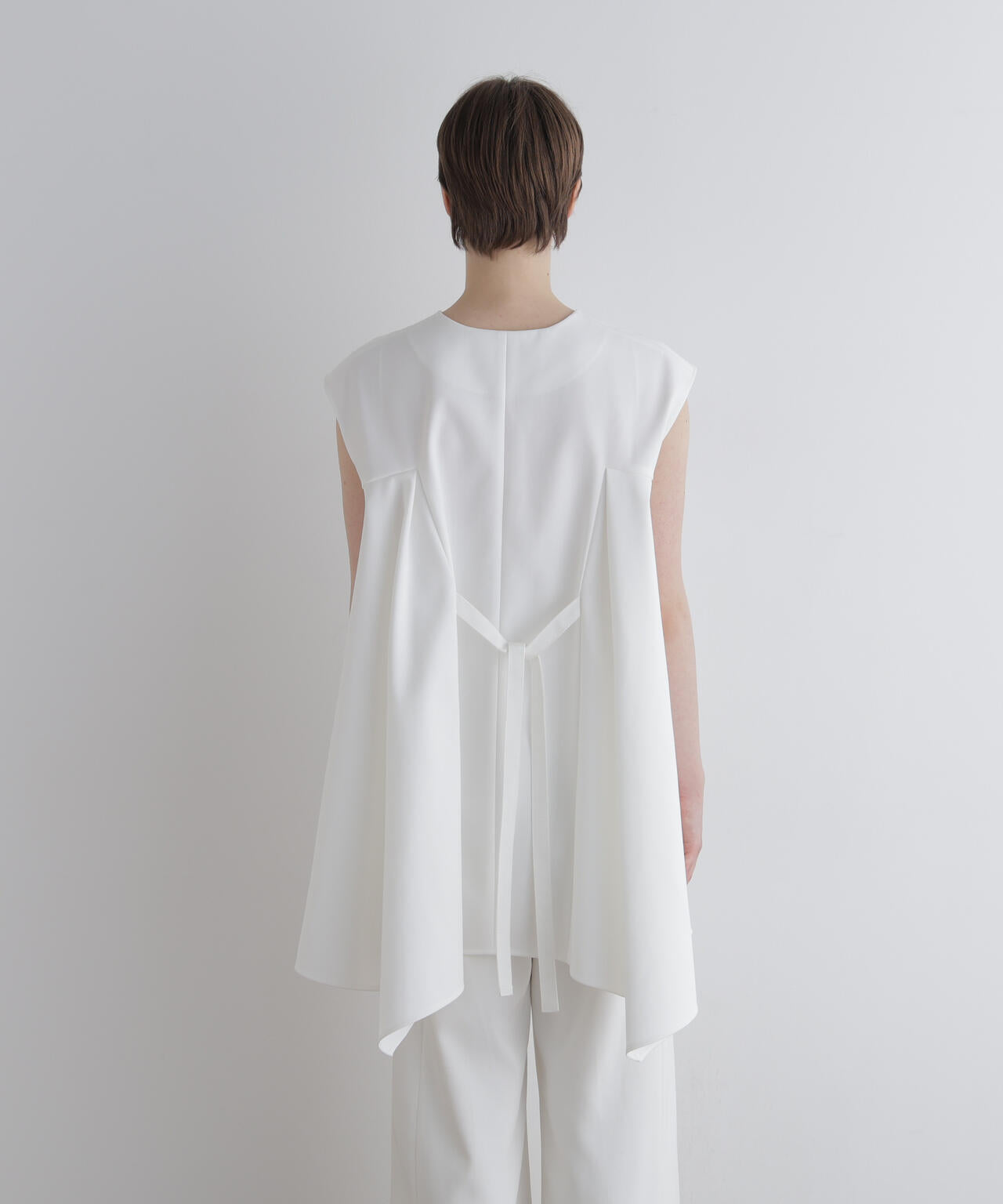 身長173ｃｍ　Ｂ81　Ｗ61　Ｈ89 着用サイズ：F