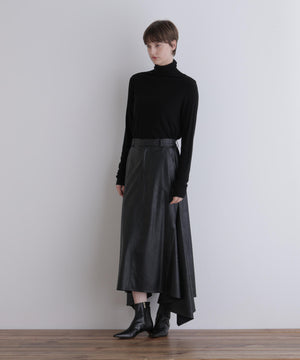 身長173ｃｍ　Ｂ81　Ｗ61　Ｈ89 着用サイズ：F