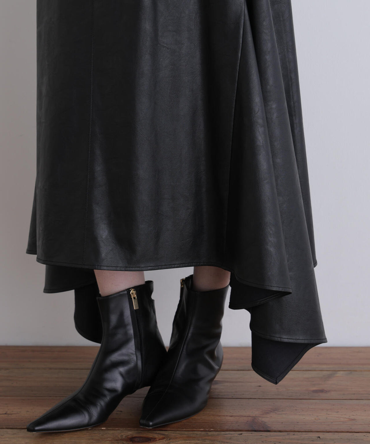 身長173ｃｍ　Ｂ81　Ｗ61　Ｈ89 着用サイズ：F