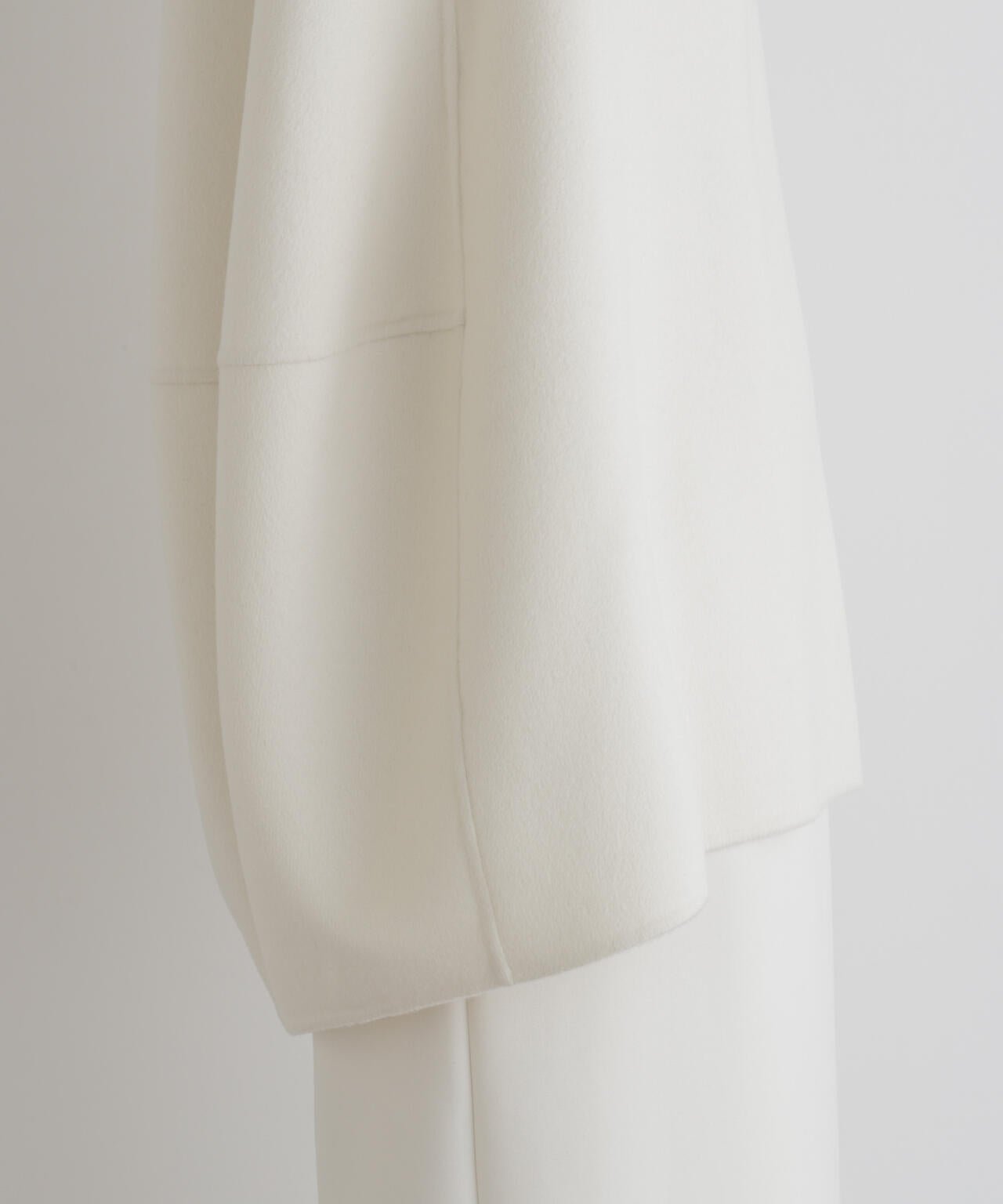 身長177ｃｍ　Ｂ８１　Ｗ５９　Ｈ８９ 着用サイズ：F