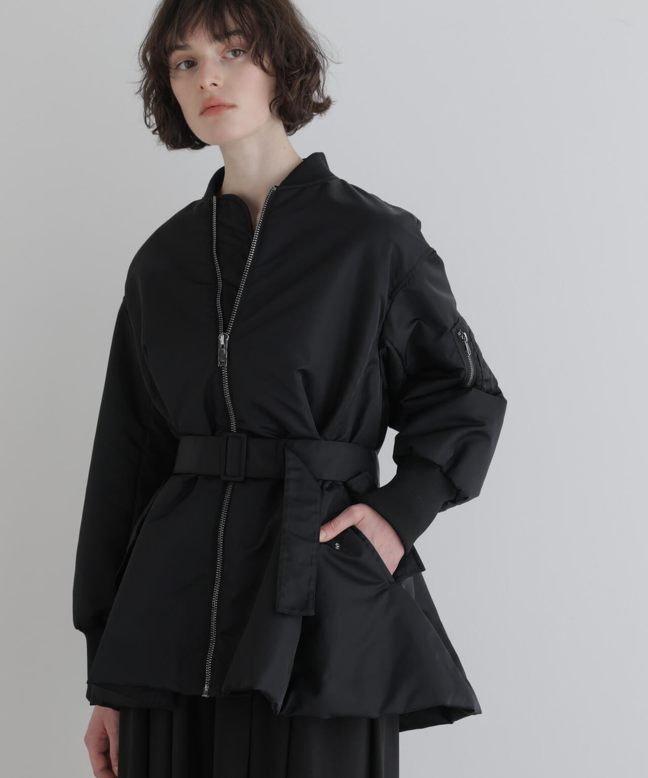 LE PHIL ナイロンウエストベルトパフィージャケット　1度着用美品 ナイロンウエストベルトパフィージャケット | LE PHIL（ル フィル