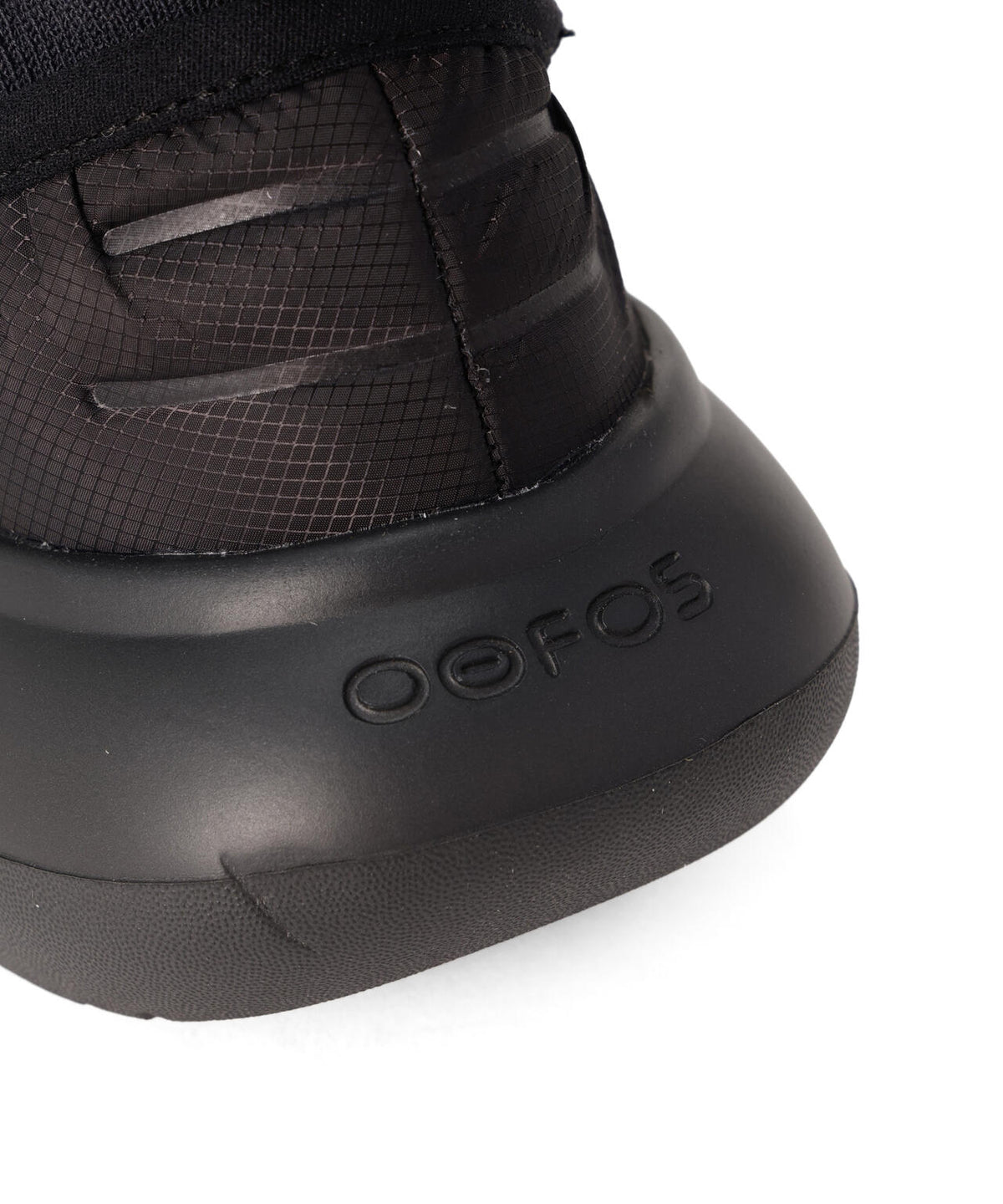 【OOFOS / ウーフォス】Women's OOmy Thermo Zen
