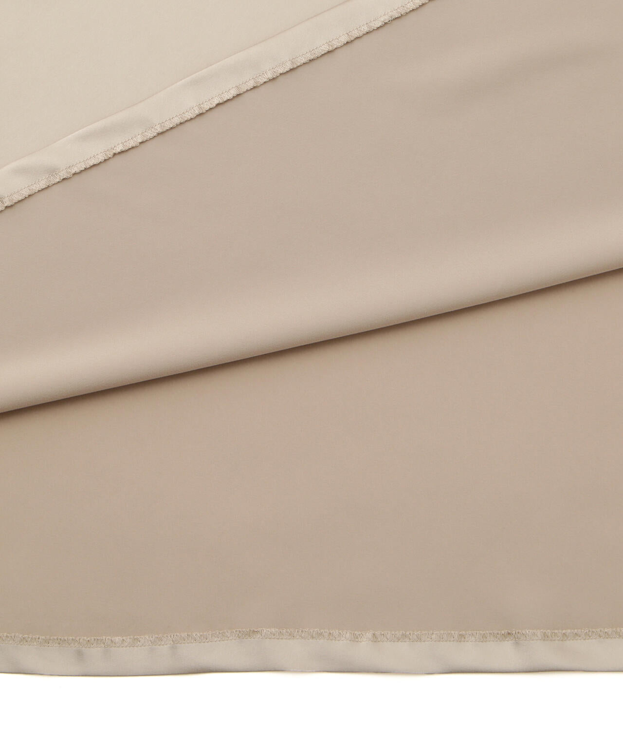 クラシックサテンスカート