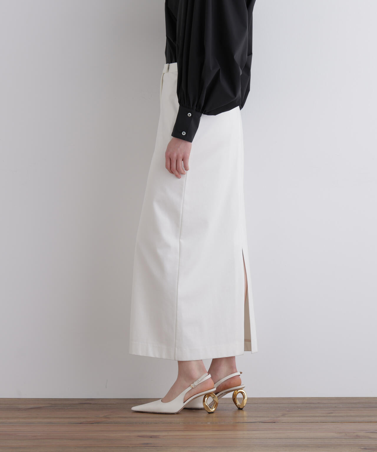 コンパクトポンチスカート