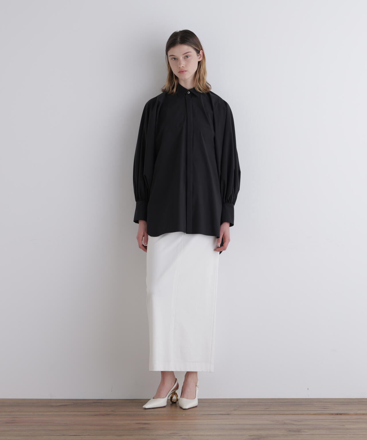 コンパクトポンチスカート