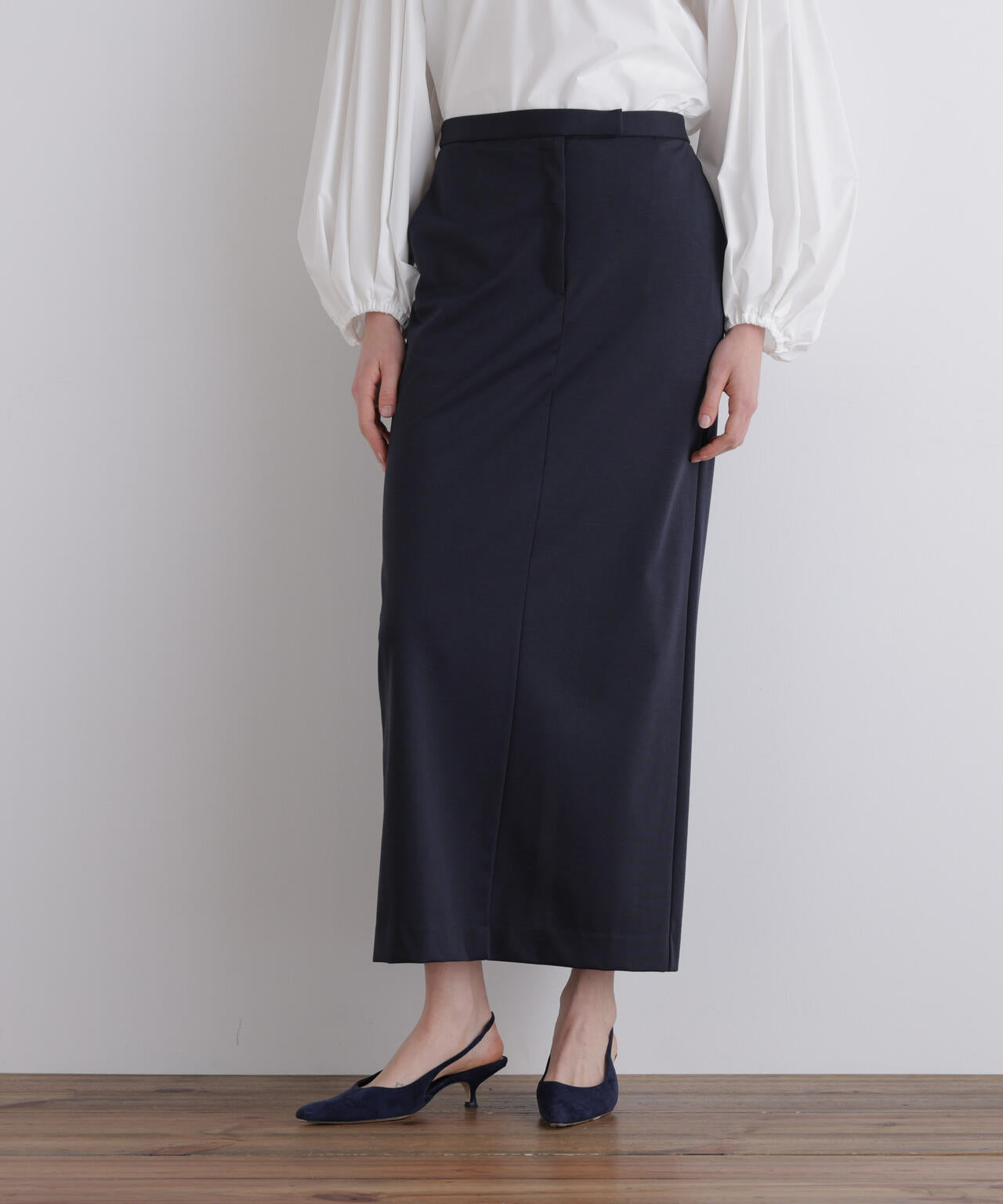 コンパクトポンチスカート