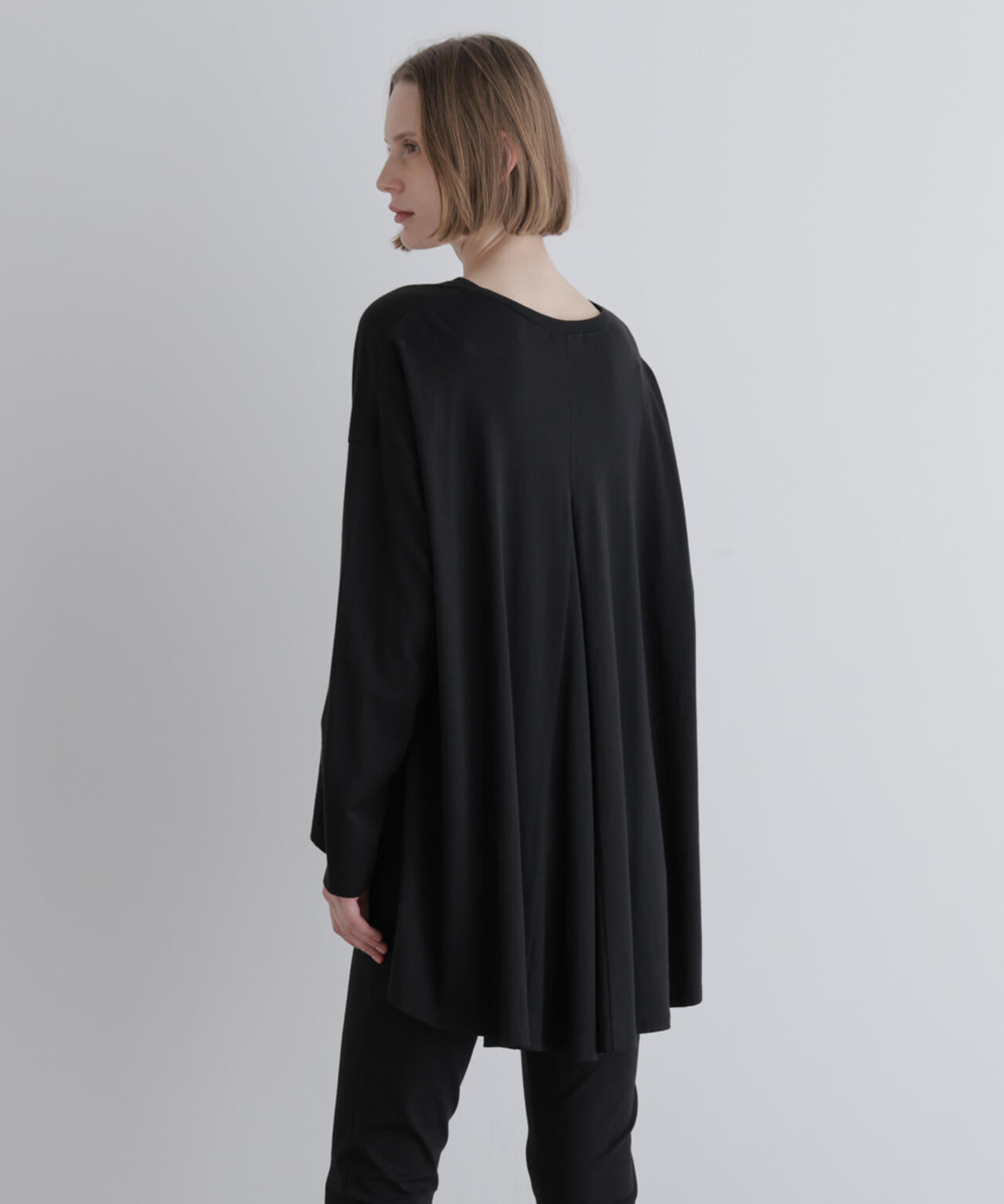 176cm B:80 W:59 H:89 着用サイズ：F