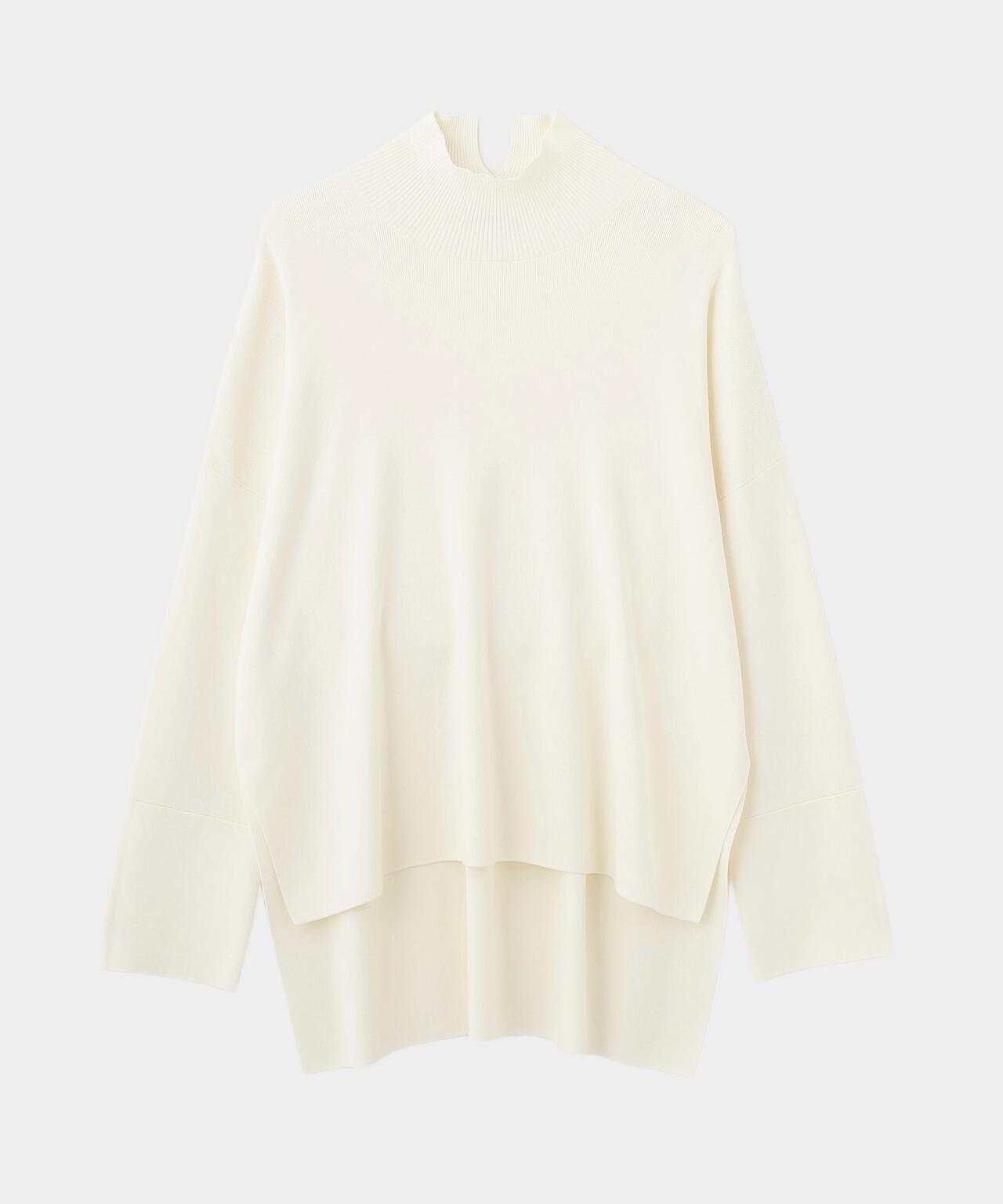 オーバーサイズプルオーバーニット