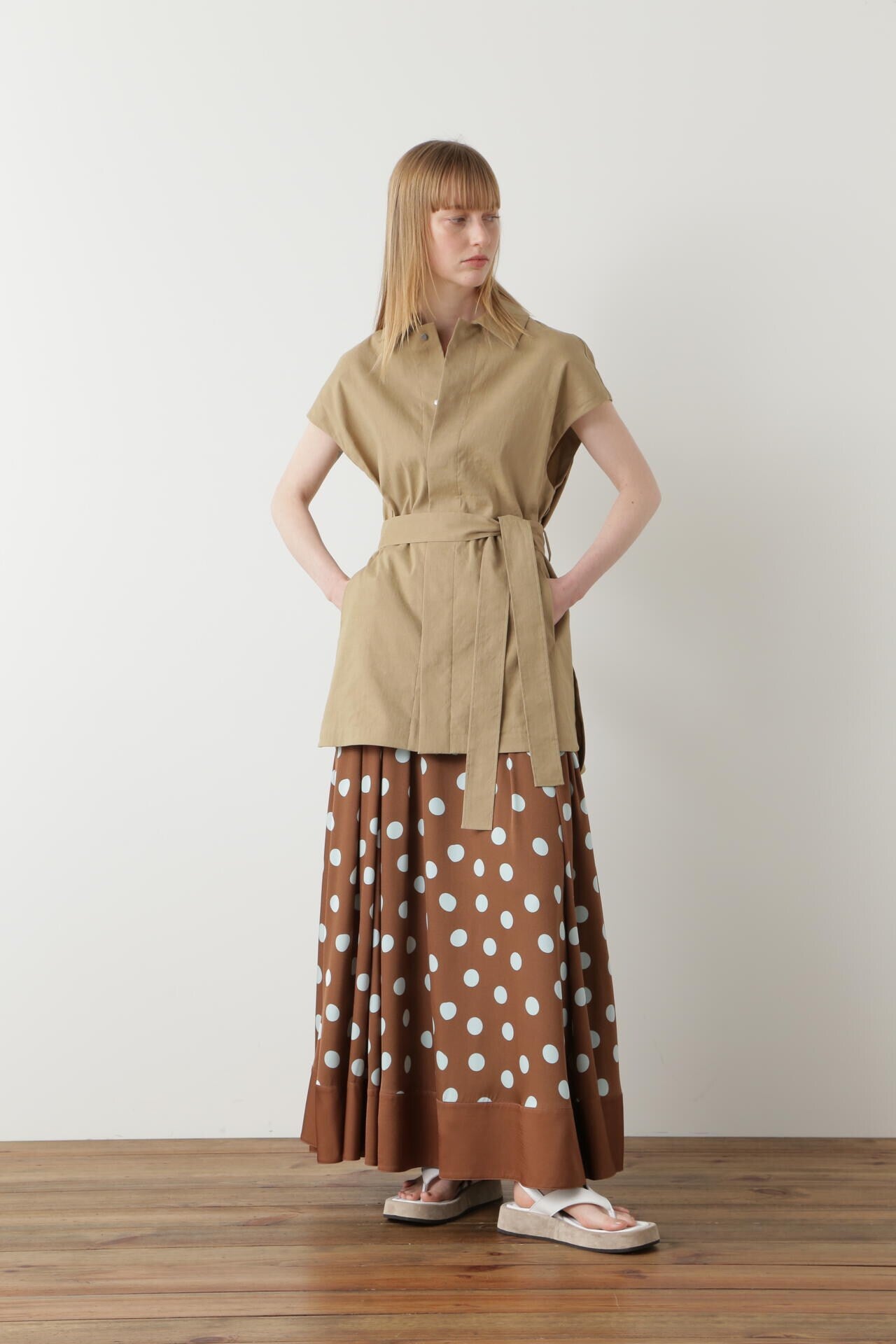【TV着用】 Belted Sleeveless Jacket