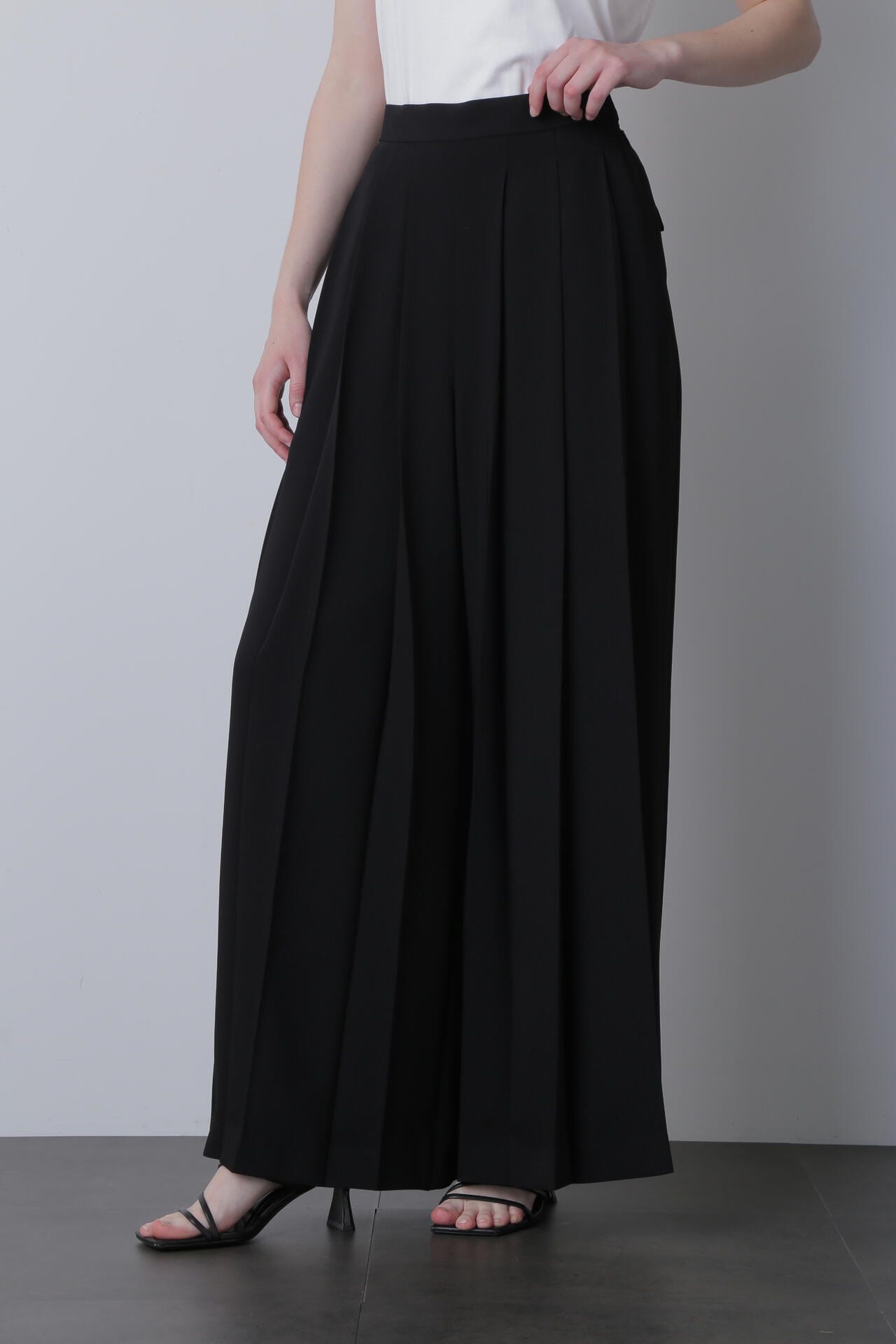 2bc49854-3253-5f86-854a-fcb473806c10_Image