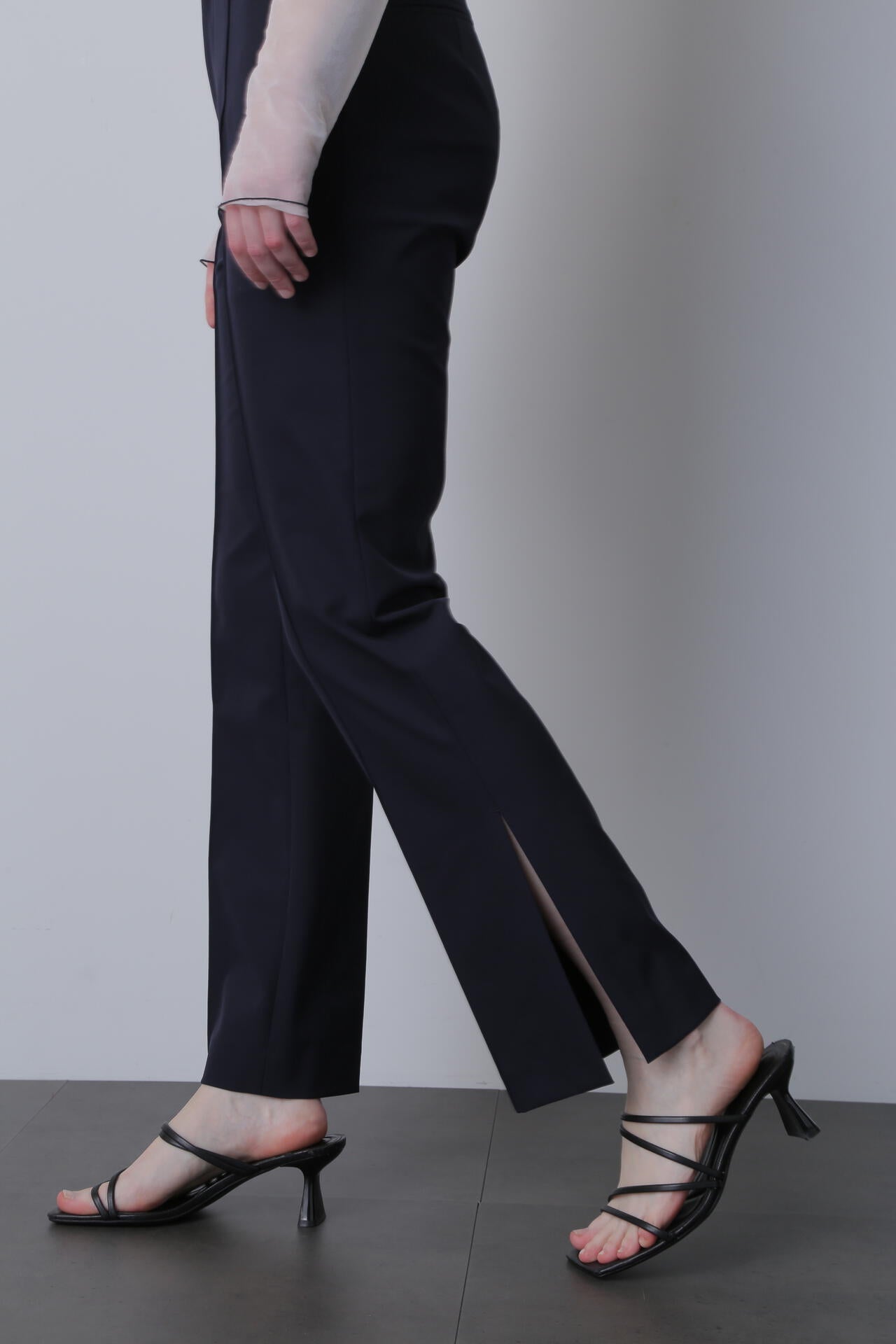 Side Slit Stretch Flare Pants | STUMBLY（スタンブリー） ｜【公式