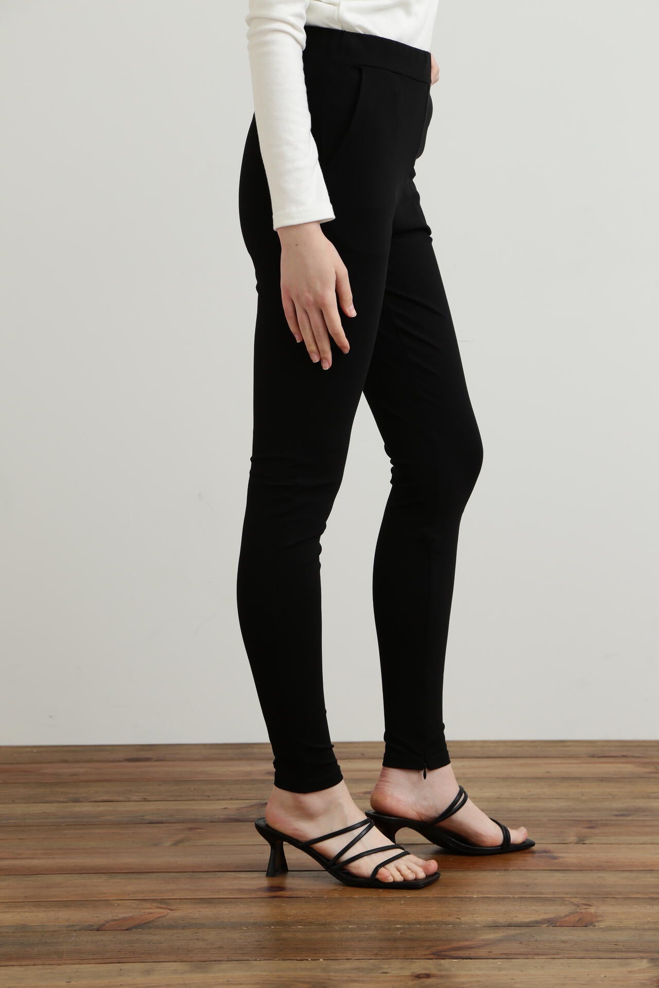 822ab6bd-0f42-53c4-a00d-709c1ee31bef_Image