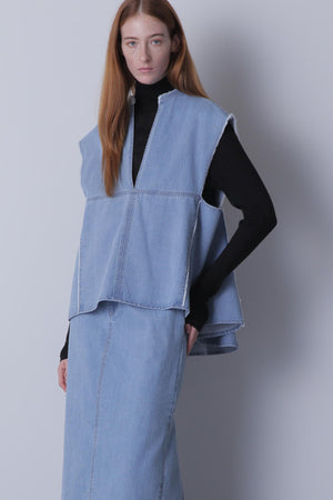 413b7f49-611b-5a8a-a3be-59442a53e8f3_Image