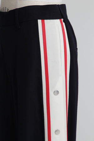 d645f28a-4738-563f-a043-6a9bfeccbed8_Image