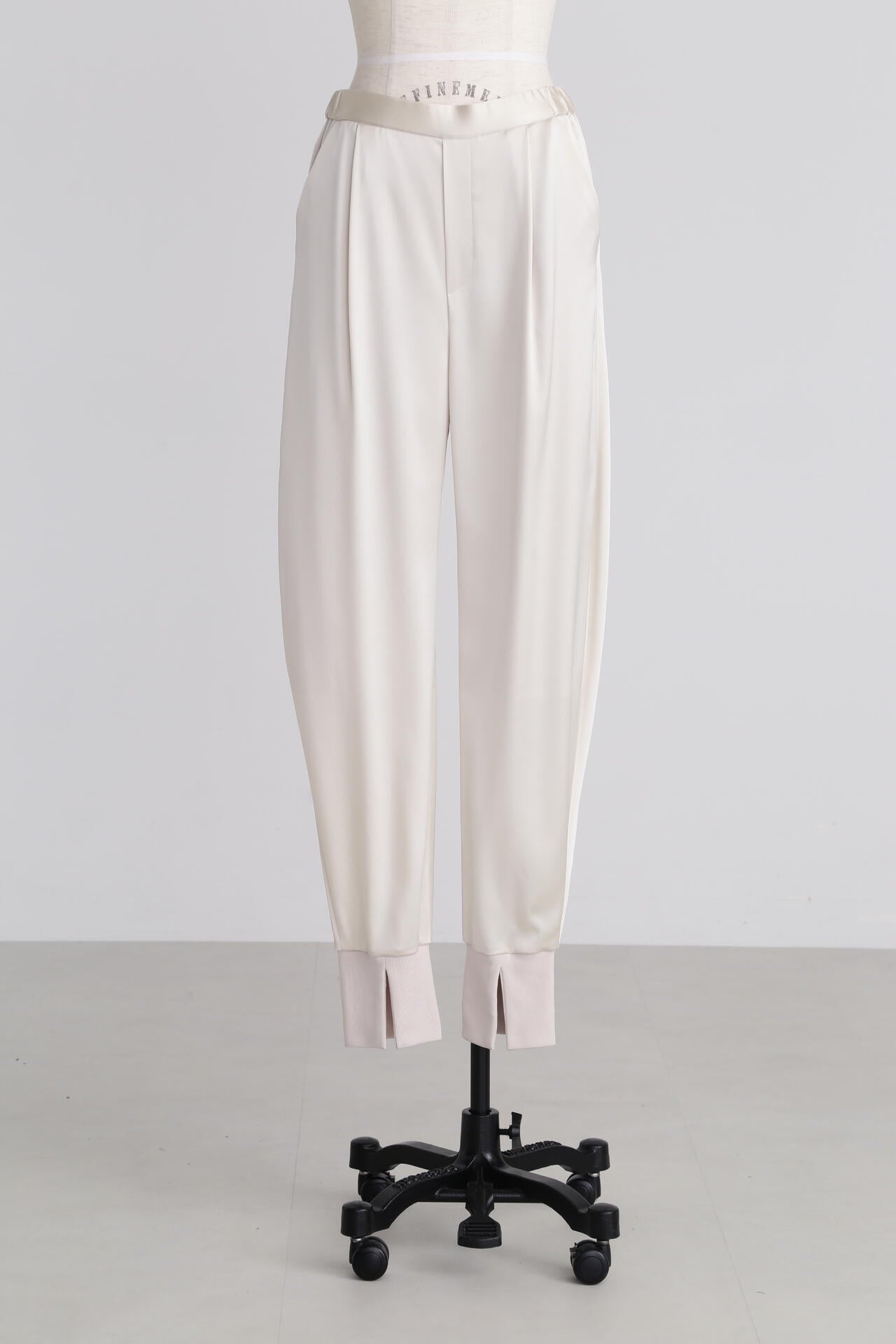 ec3cea0f-faaf-51aa-85de-fb54d89bb250_Image