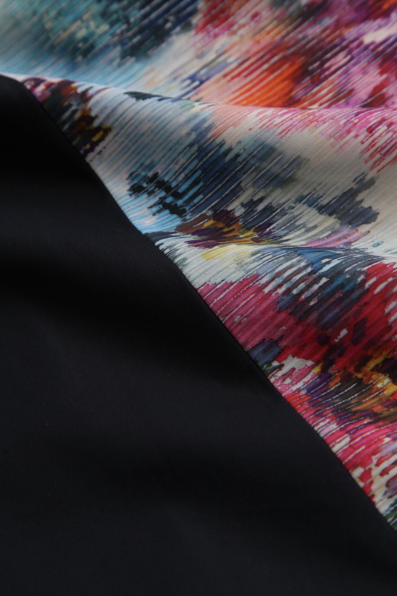 Back Printed Trench Coat | STUMBLY（スタンブリー） ｜【公式】通販