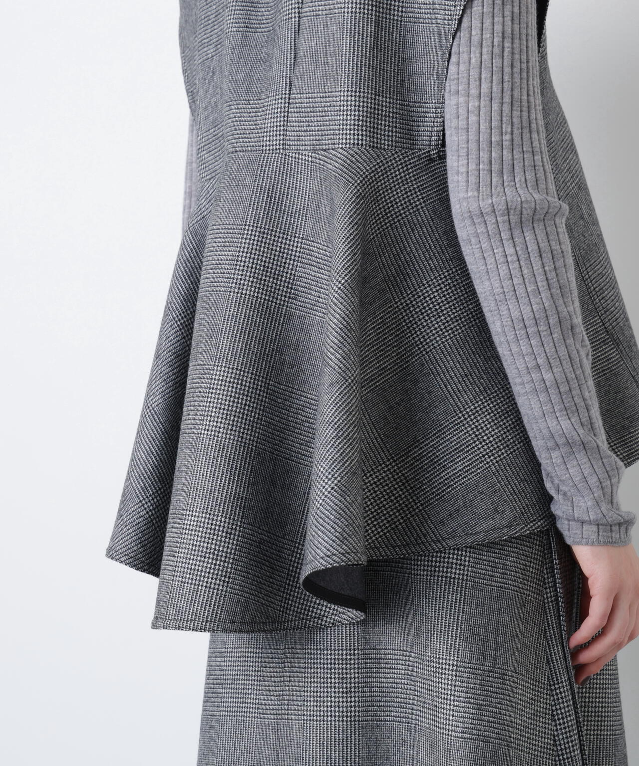 Back Peplum Gilet BL