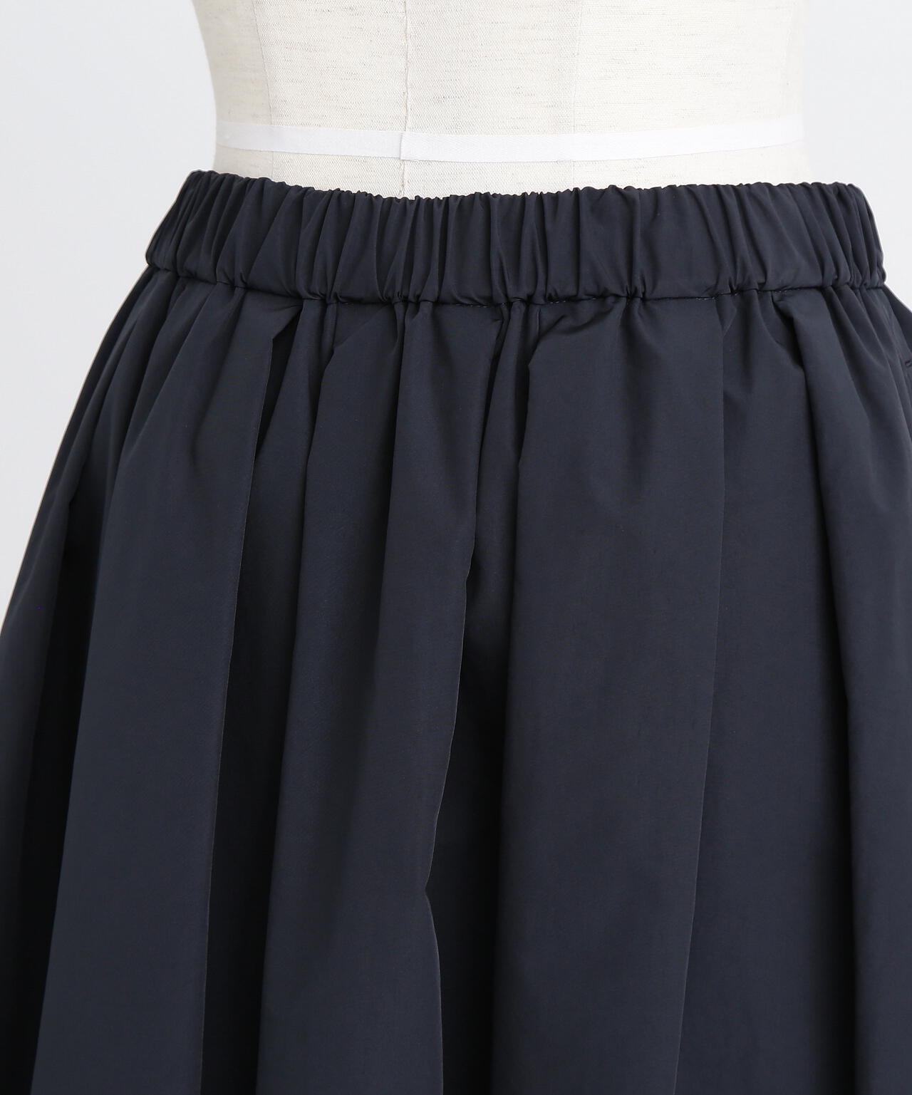 Balloon Silhouette Skirt